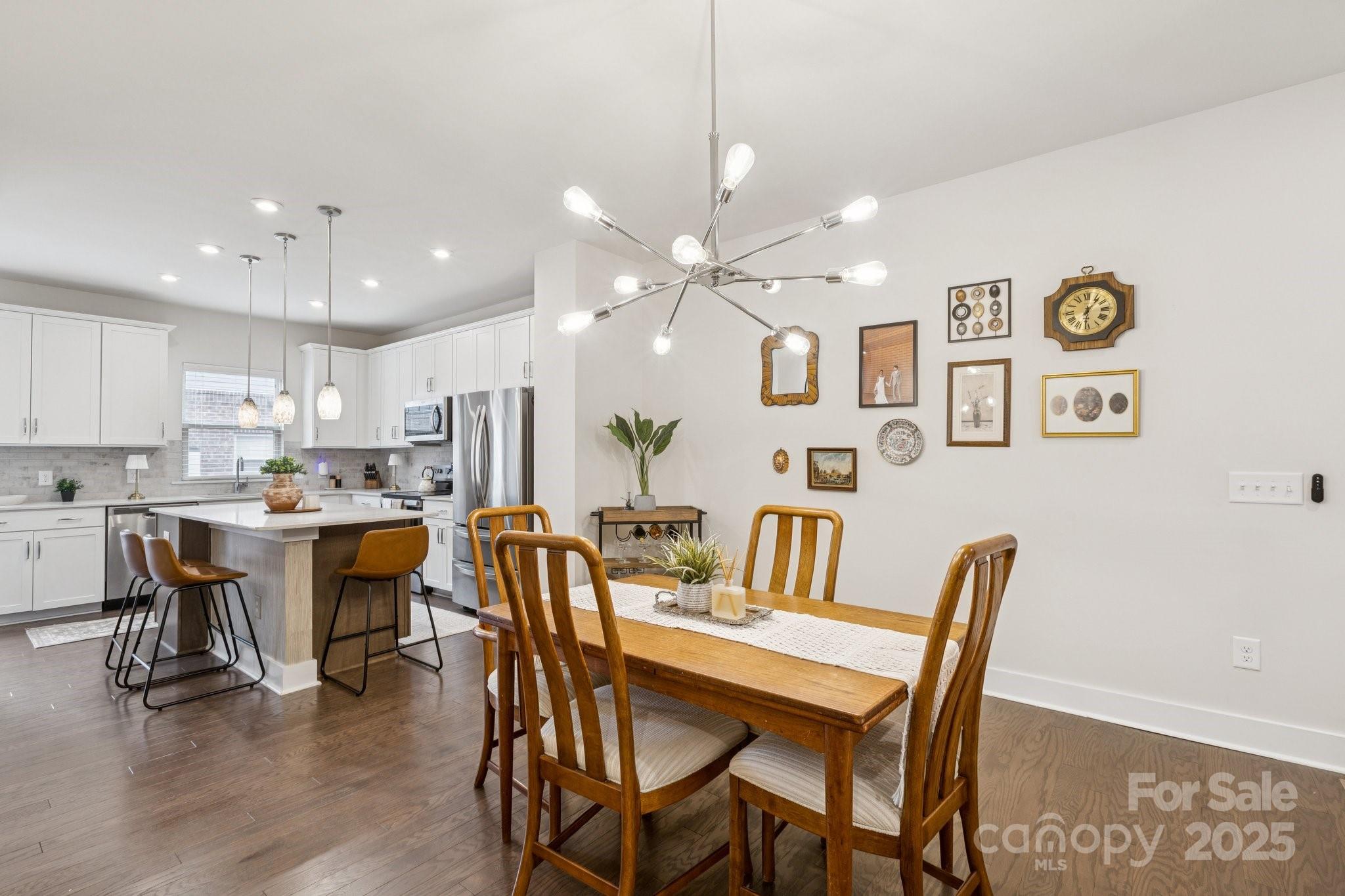 12106 Brooklyn Avenue Property Photo 5