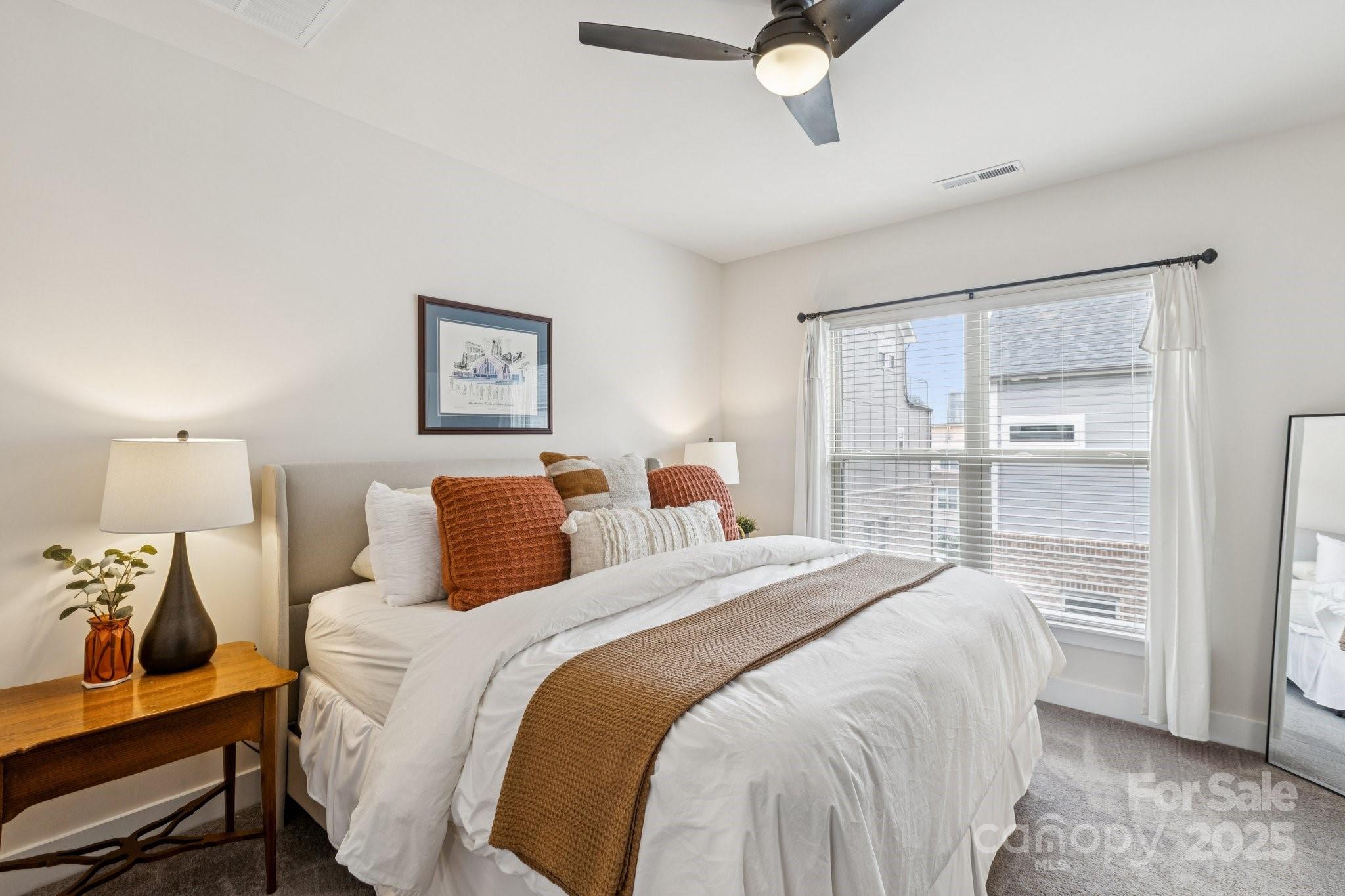 12106 Brooklyn Avenue Property Photo 13