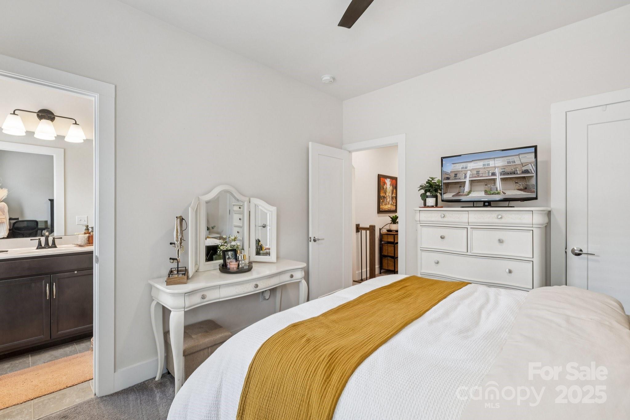 12106 Brooklyn Avenue Property Photo 24