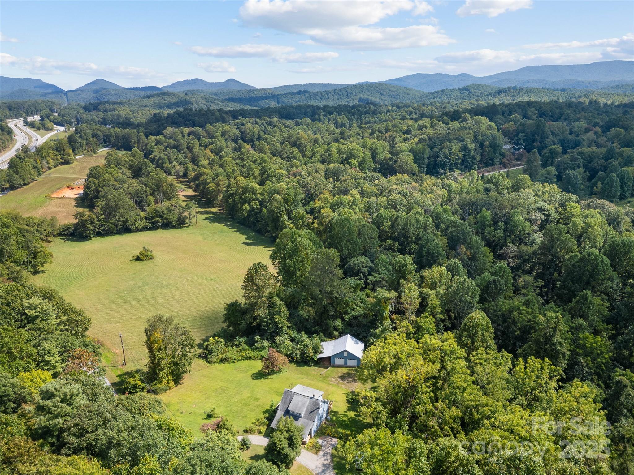 560 Esseola Street Property Photo 42