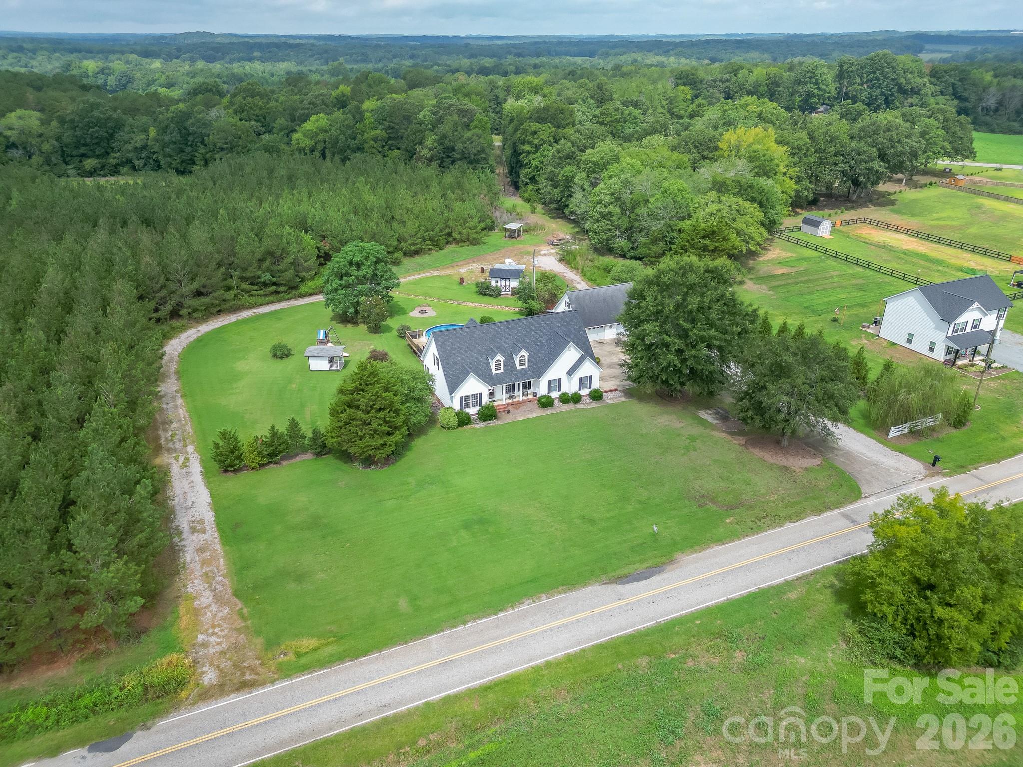176 Griffin Road Property Photo 1