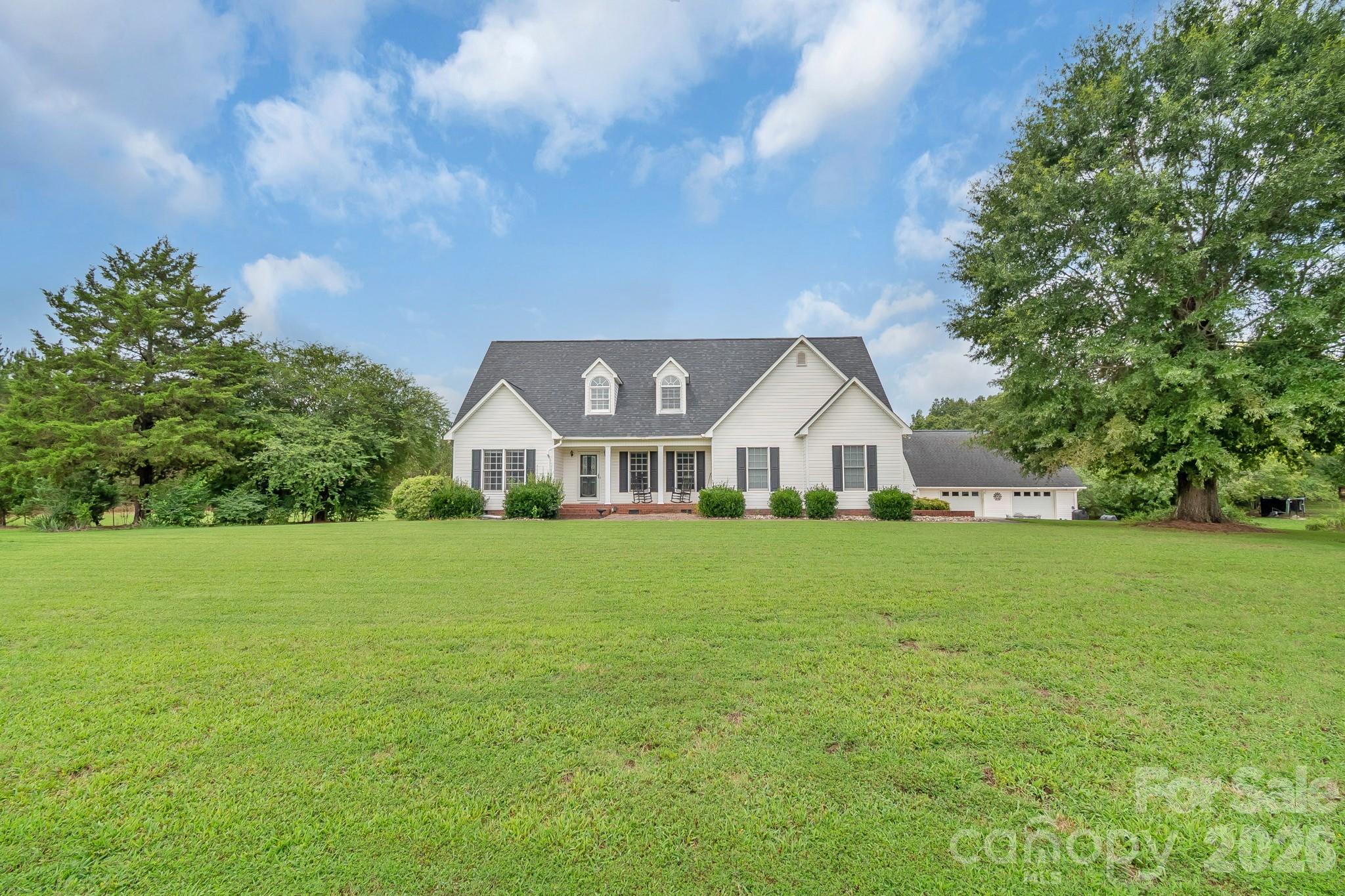 176 Griffin Road Property Photo 6