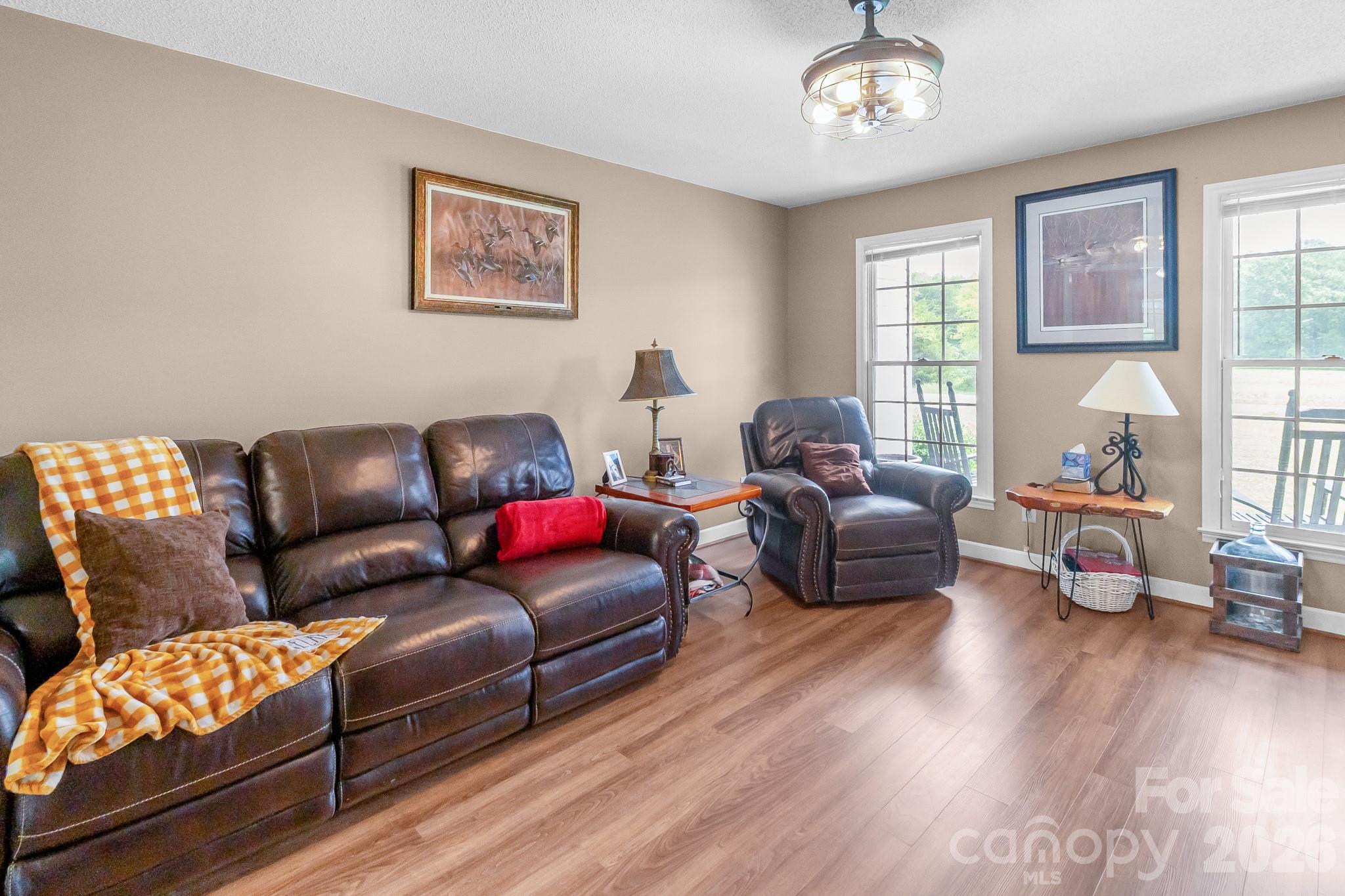 176 Griffin Road Property Photo 21