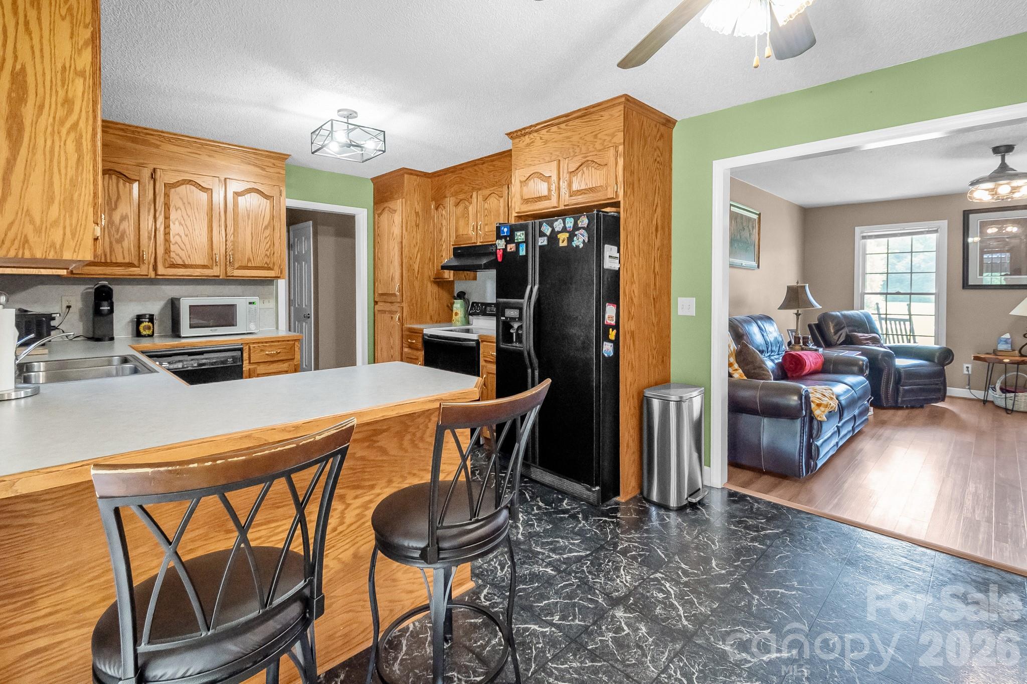 176 Griffin Road Property Photo 26