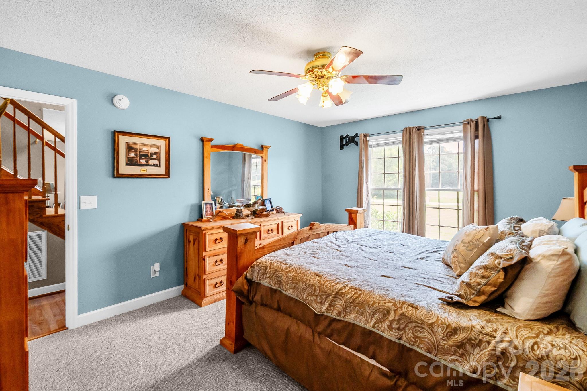 176 Griffin Road Property Photo 32