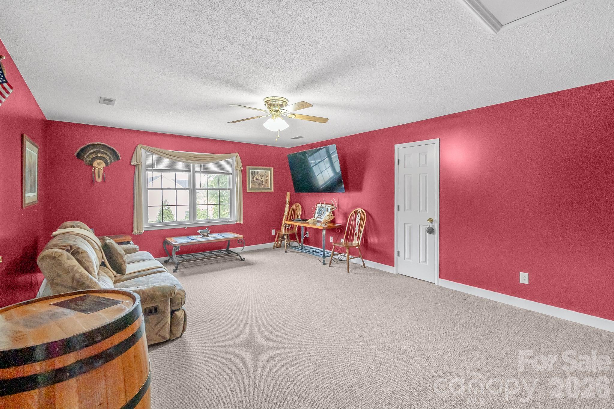 176 Griffin Road Property Photo 40