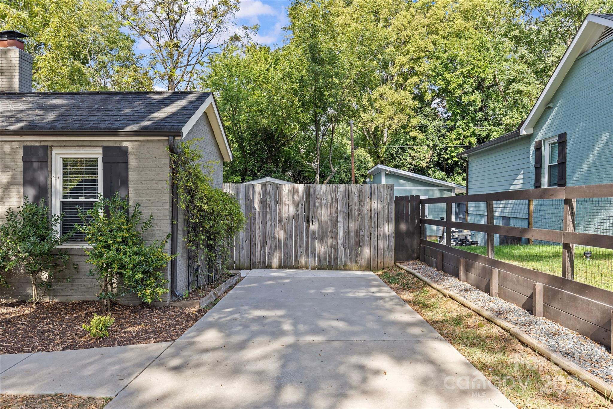 815 Drummond Avenue Property Photo 3