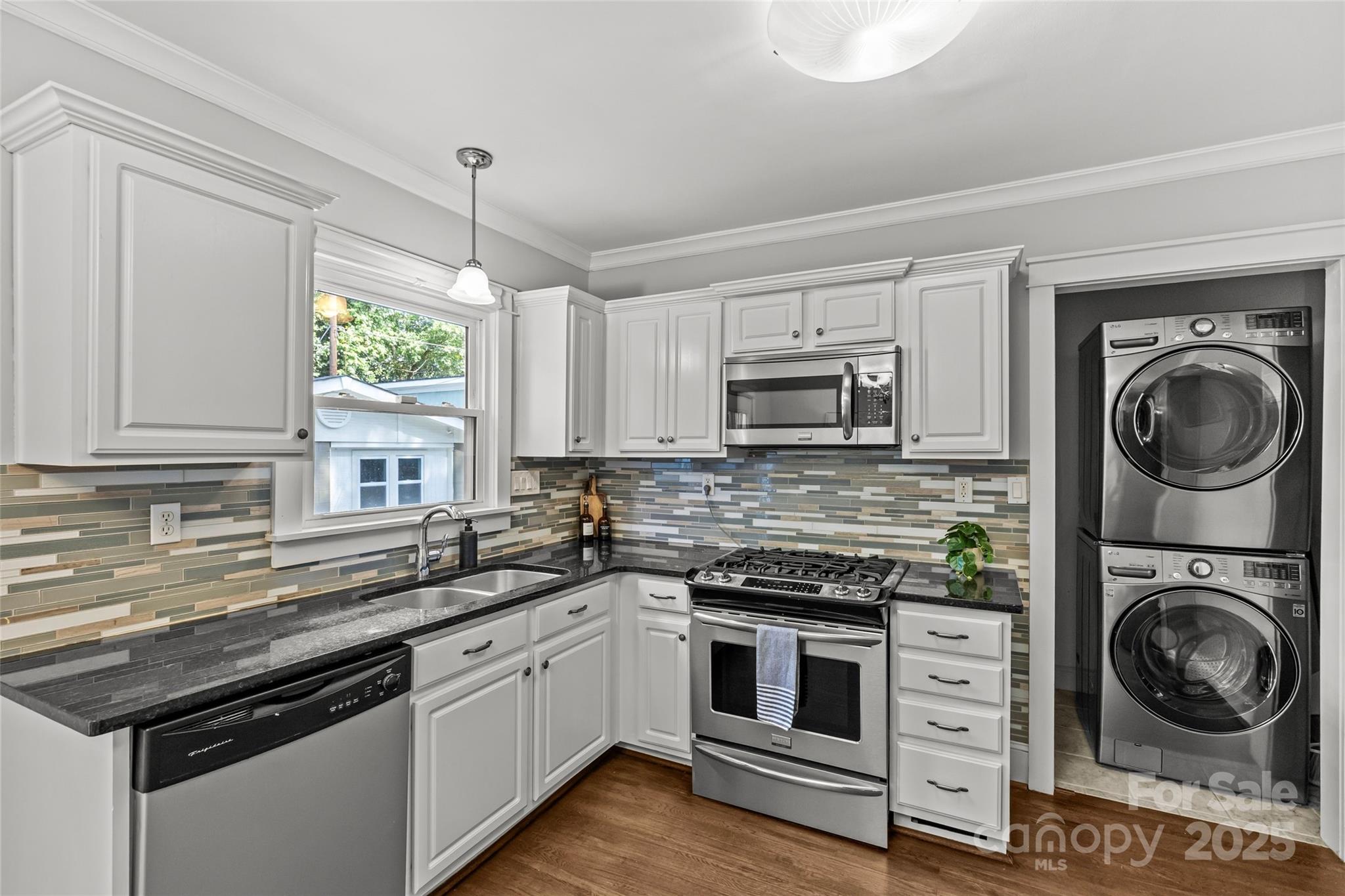 815 Drummond Avenue Property Photo 17