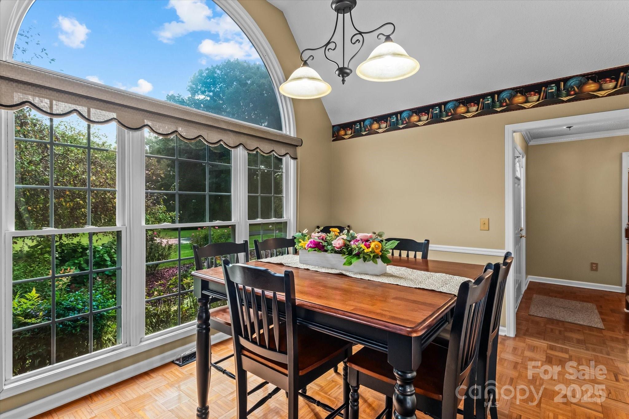 202 Windmill Road Property Photo 8