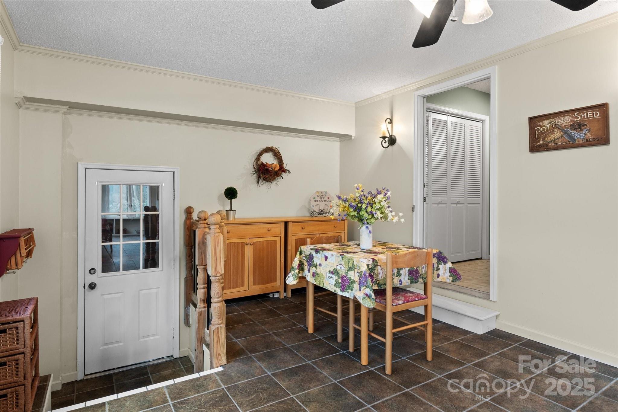 202 Windmill Road Property Photo 17