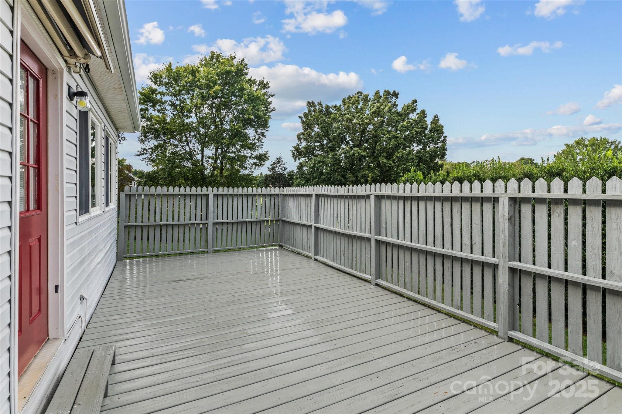 202 Windmill Road Property Photo 29