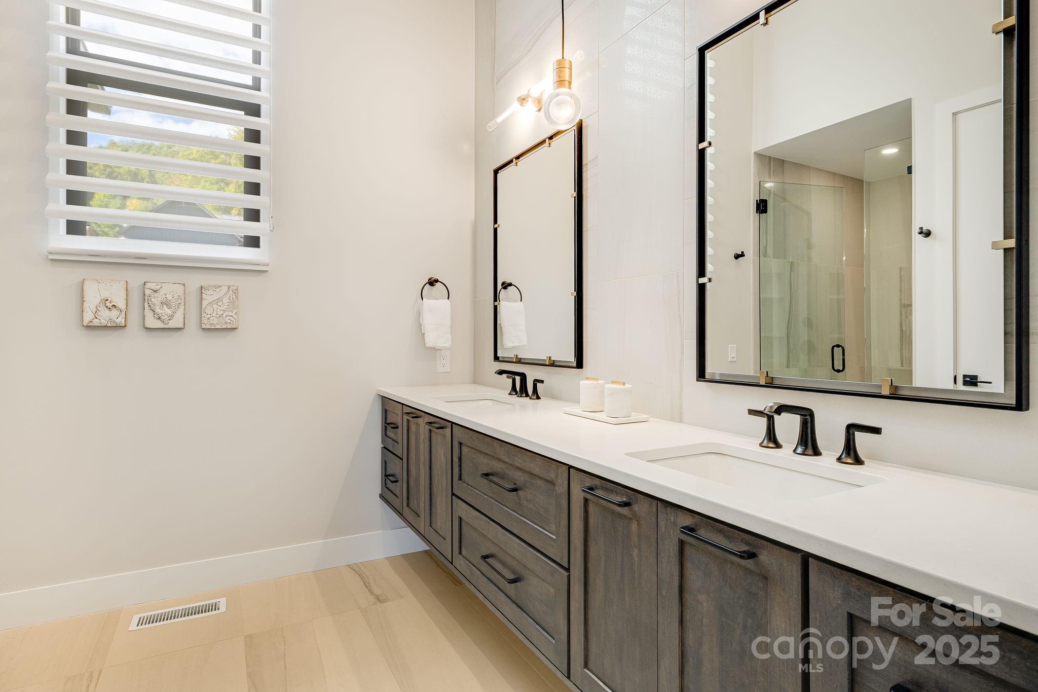 13 Switchgrass Lane 407 Property Photo 16