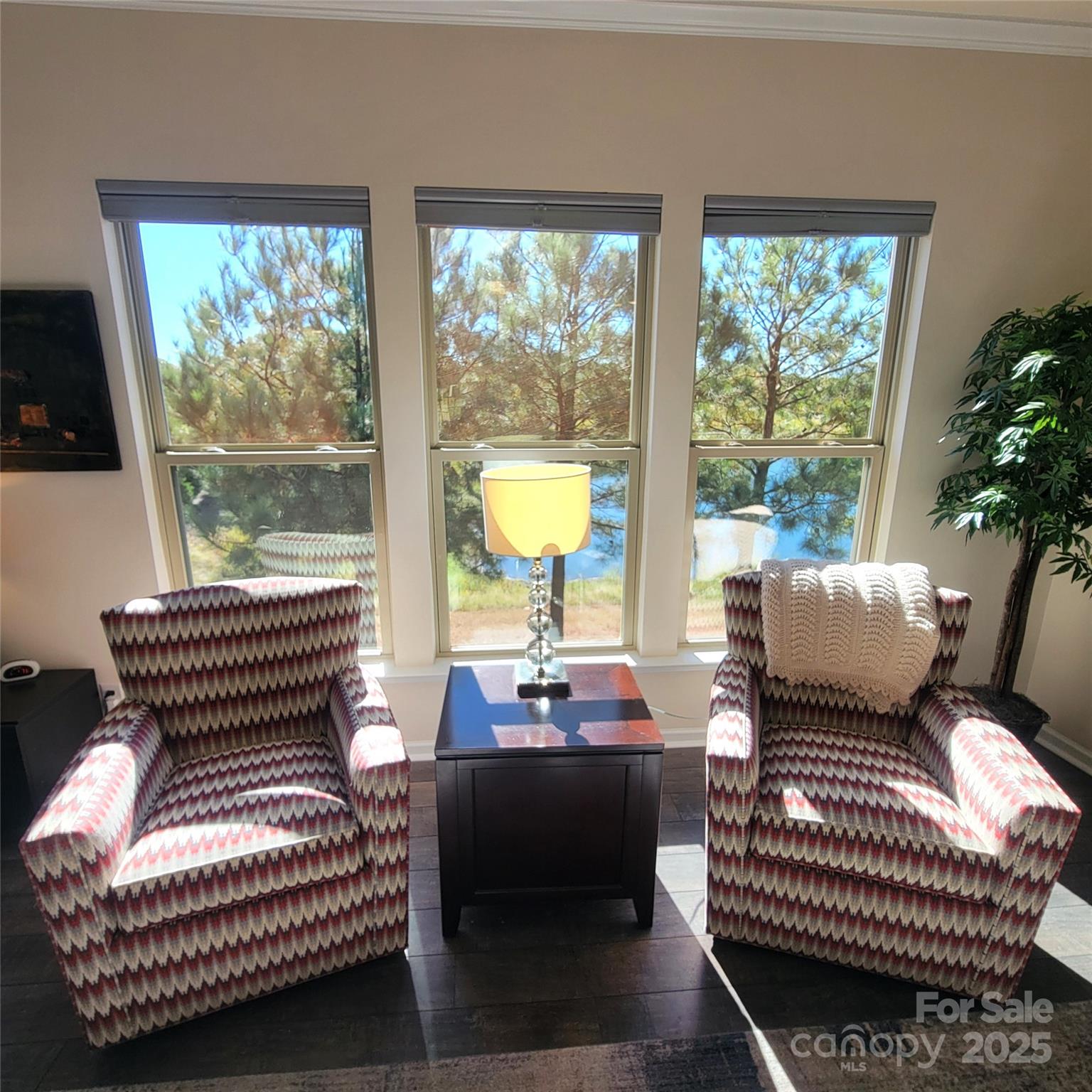 758 Peach Valley Lane 383 Property Photo 16