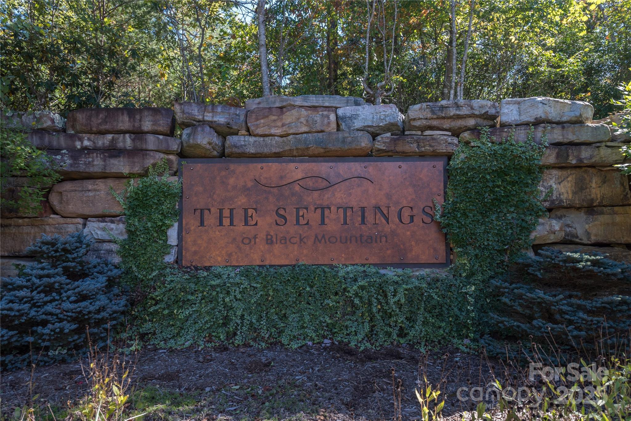 208 Settings Boulevard 248 Property Photo 8