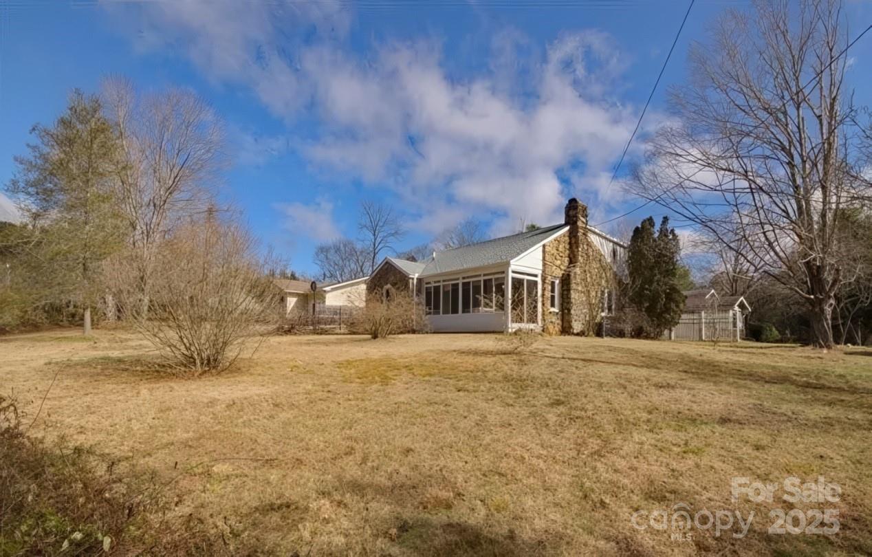 365 Old Haw Creek Road Property Photo 1