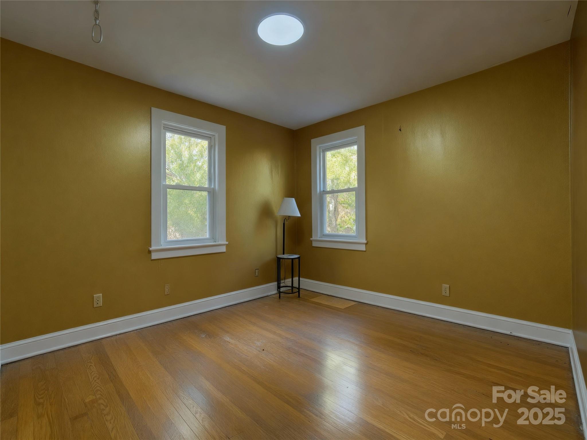 365 Old Haw Creek Road Property Photo 8