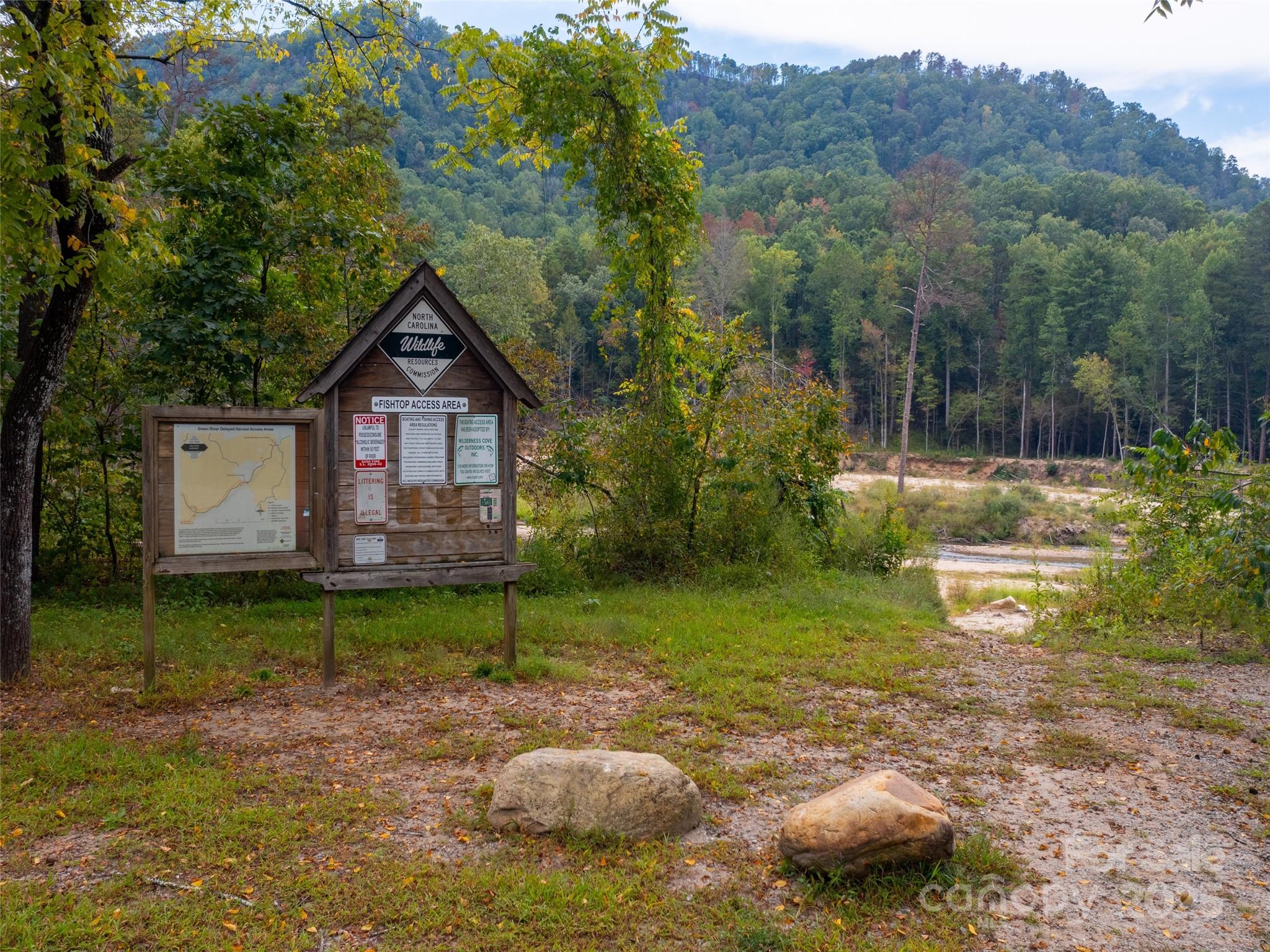 00 Riversound Lane Property Photo 5