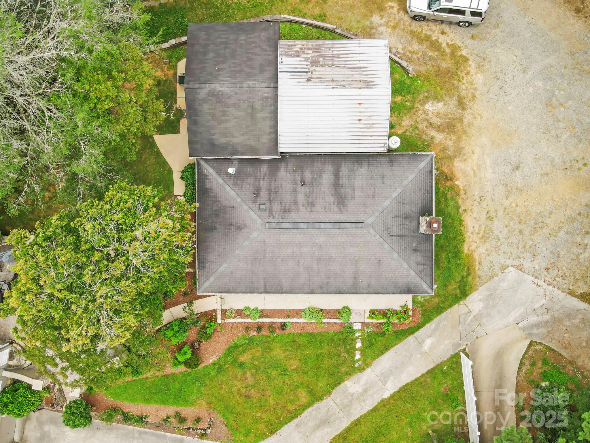 7741 Brevard Road Property Photo 10