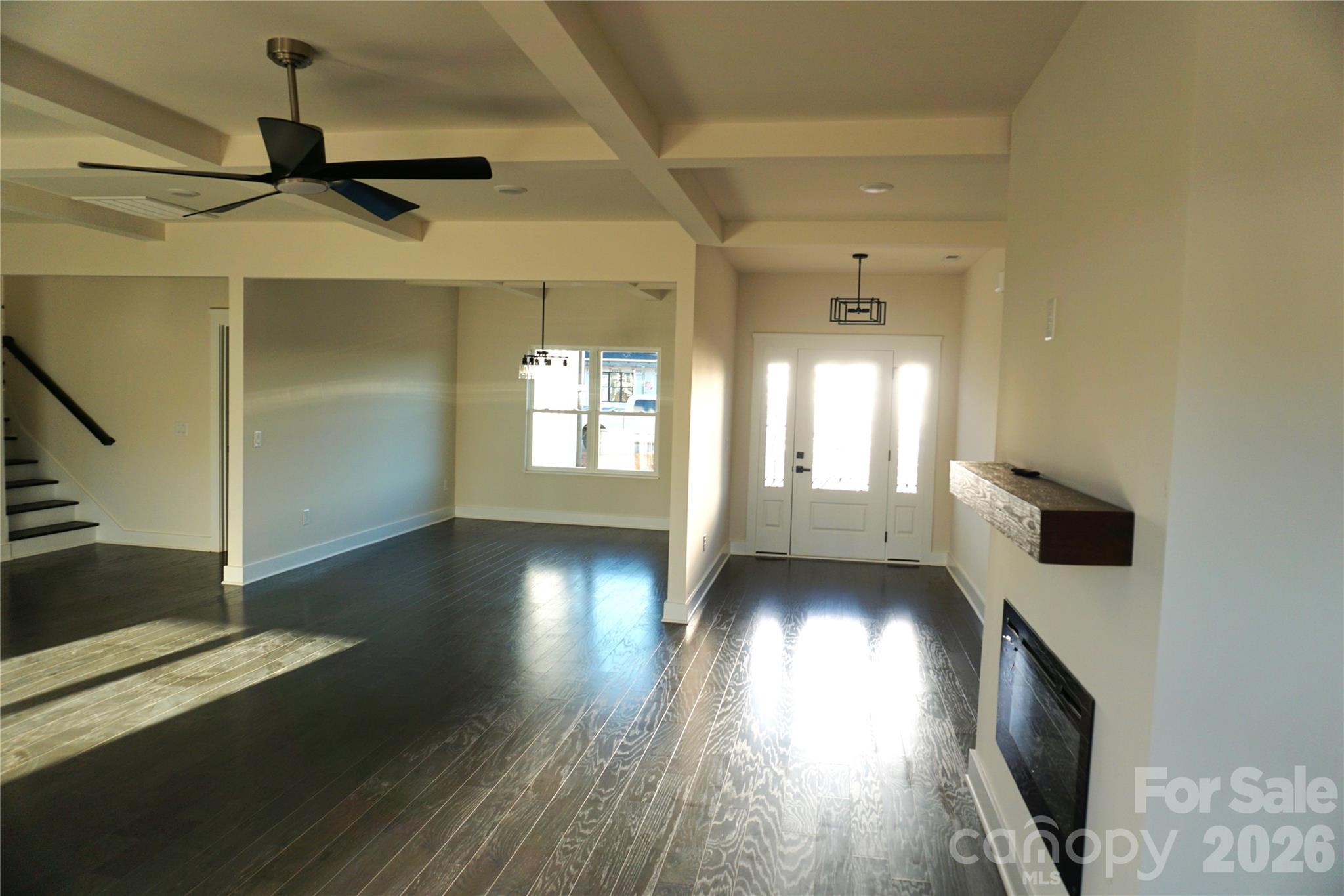 1115 Stonegate Drive Property Photo 6