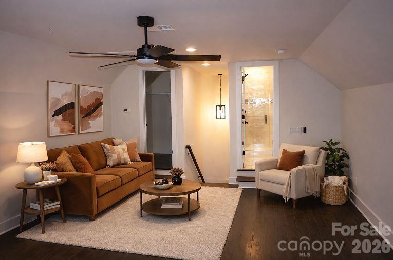 1115 Stonegate Drive Property Photo 34