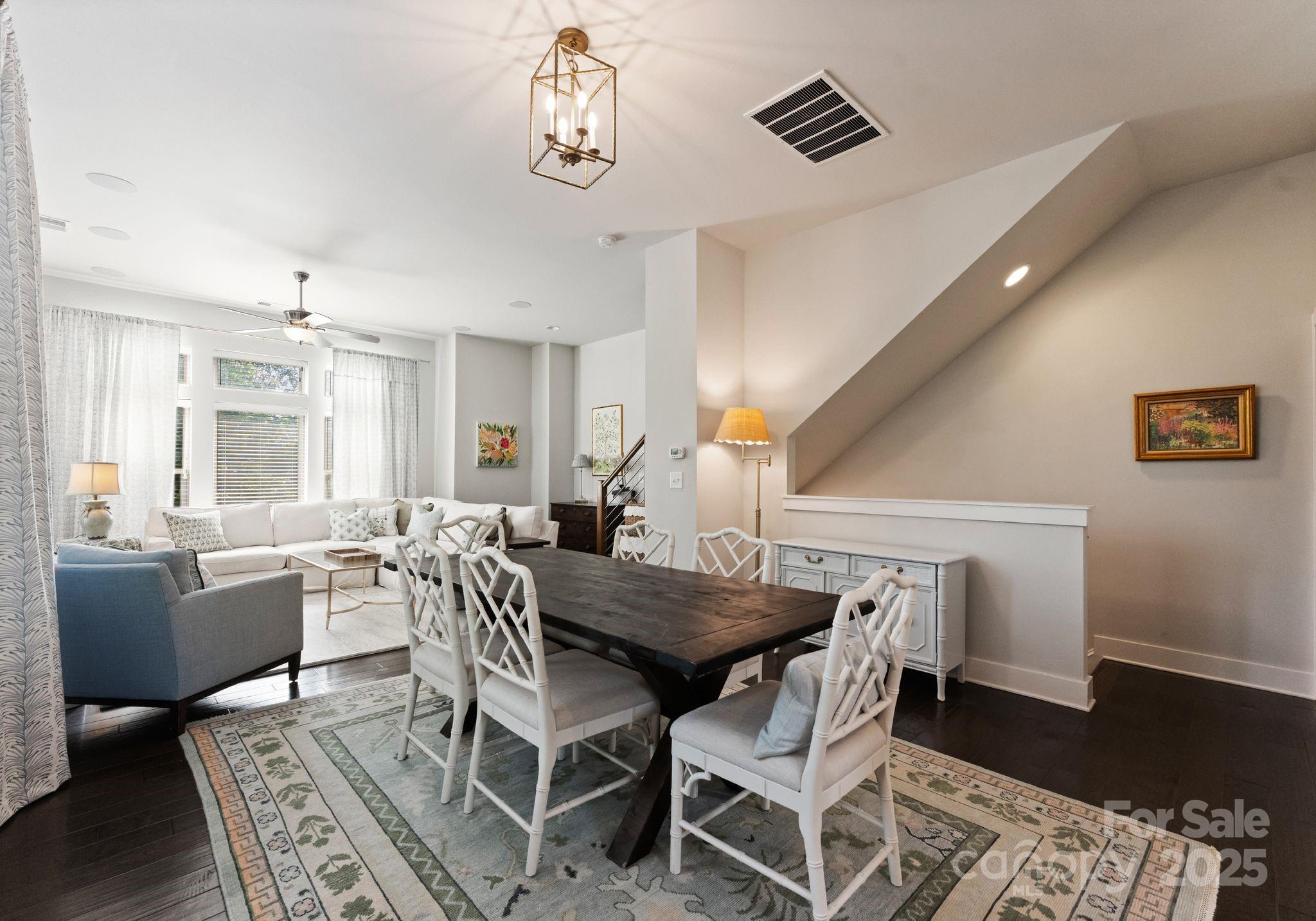 329 Ideal Way Property Photo 14