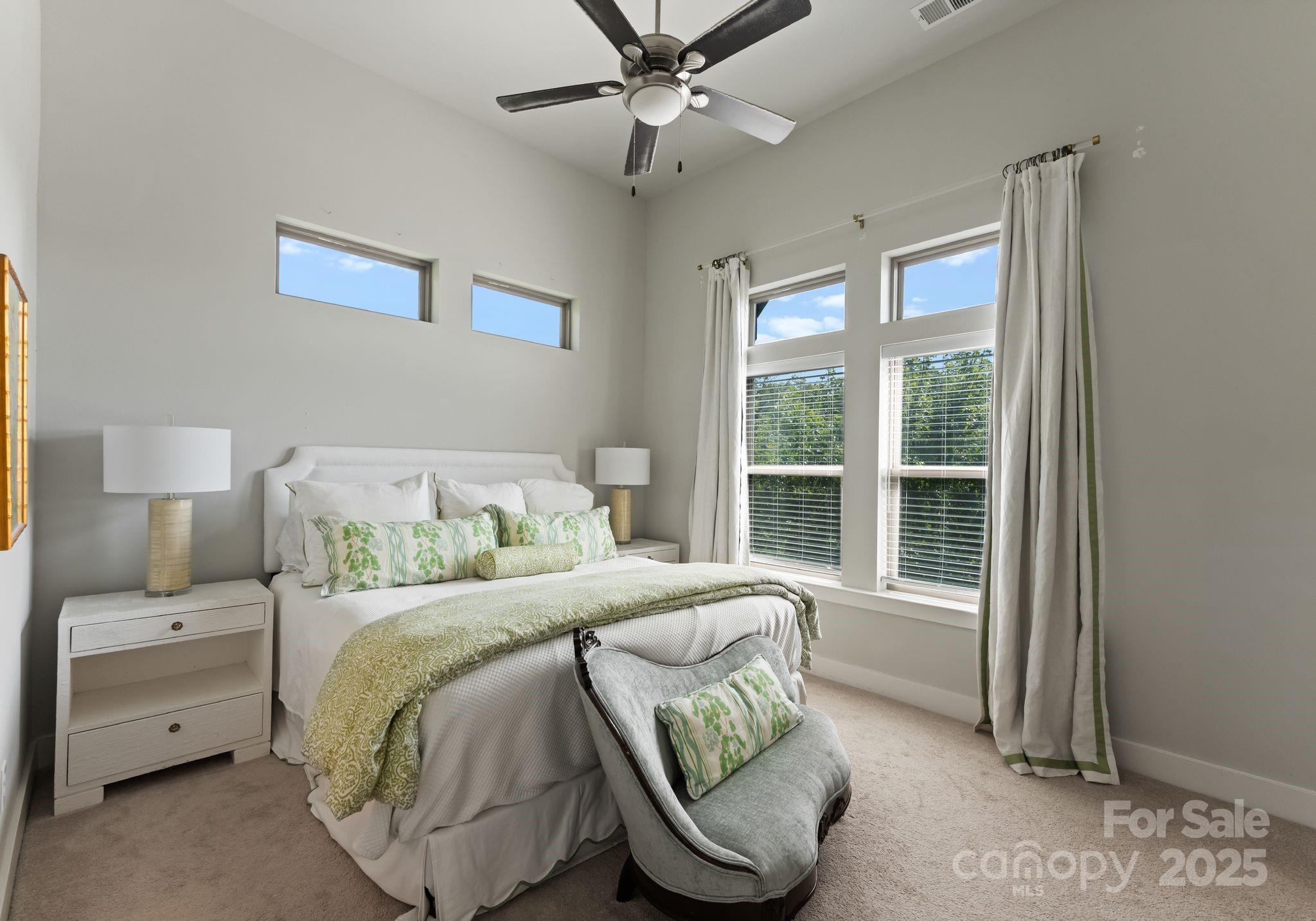 329 Ideal Way Property Photo 17