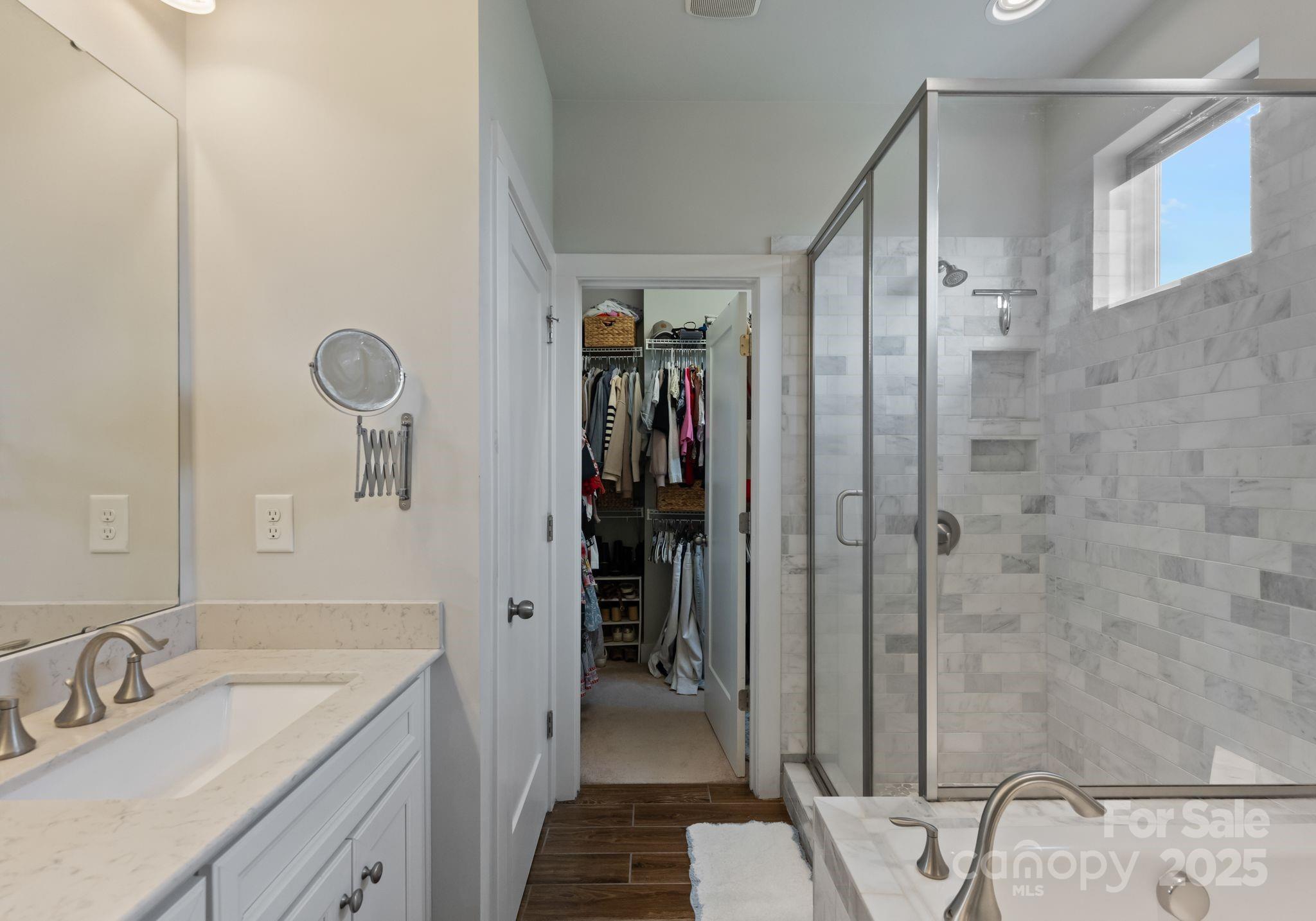 329 Ideal Way Property Photo 20