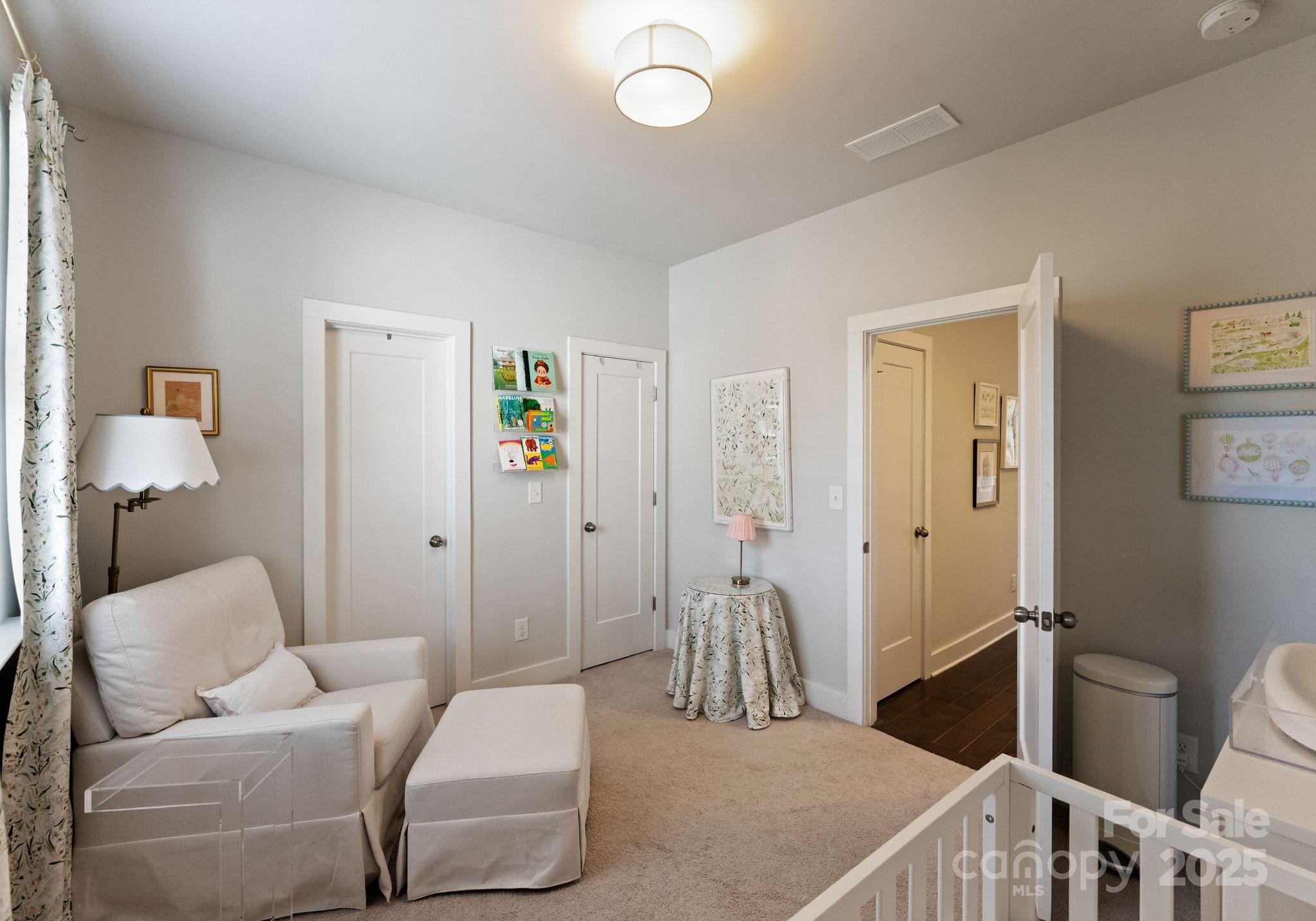 329 Ideal Way Property Photo 22