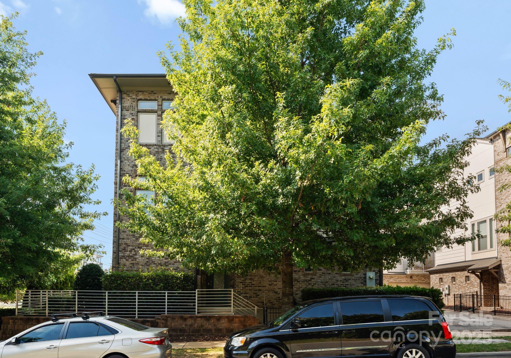 329 Ideal Way Property Photo 27