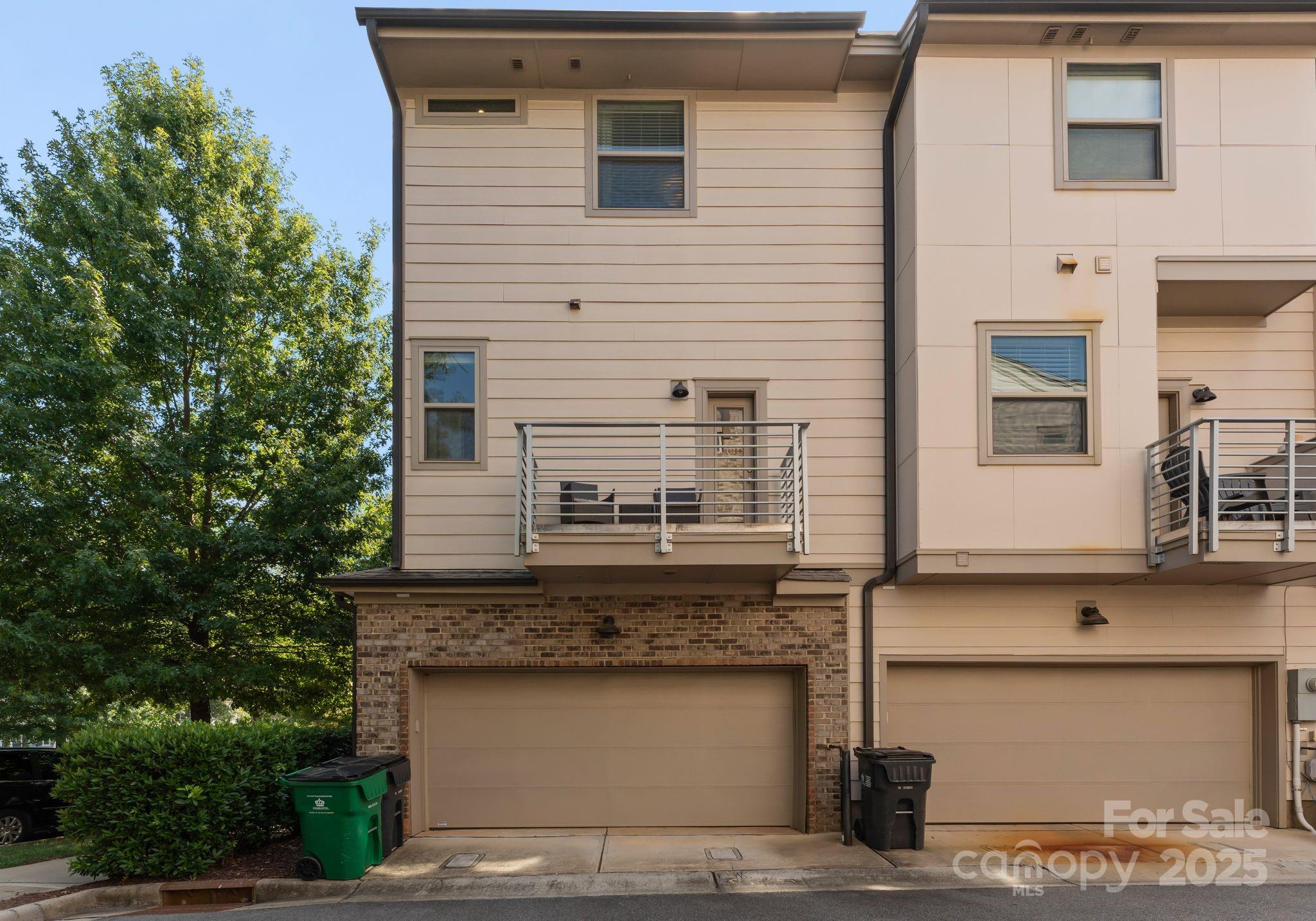 329 Ideal Way Property Photo 32