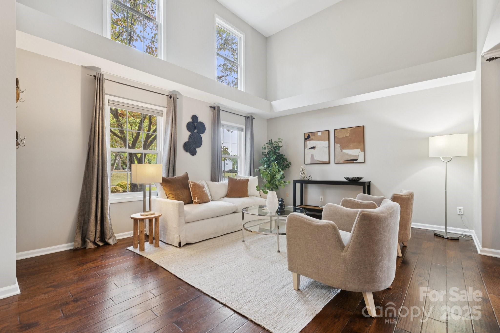 15217 Buckhaven Court Property Photo 3