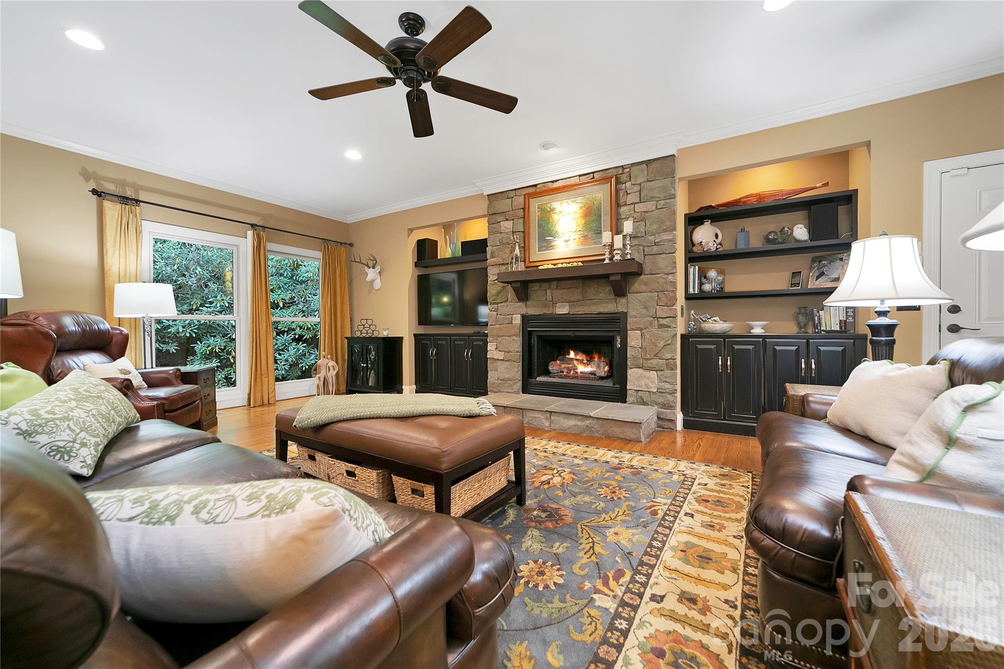 923 Ugugu Drive Property Photo 18