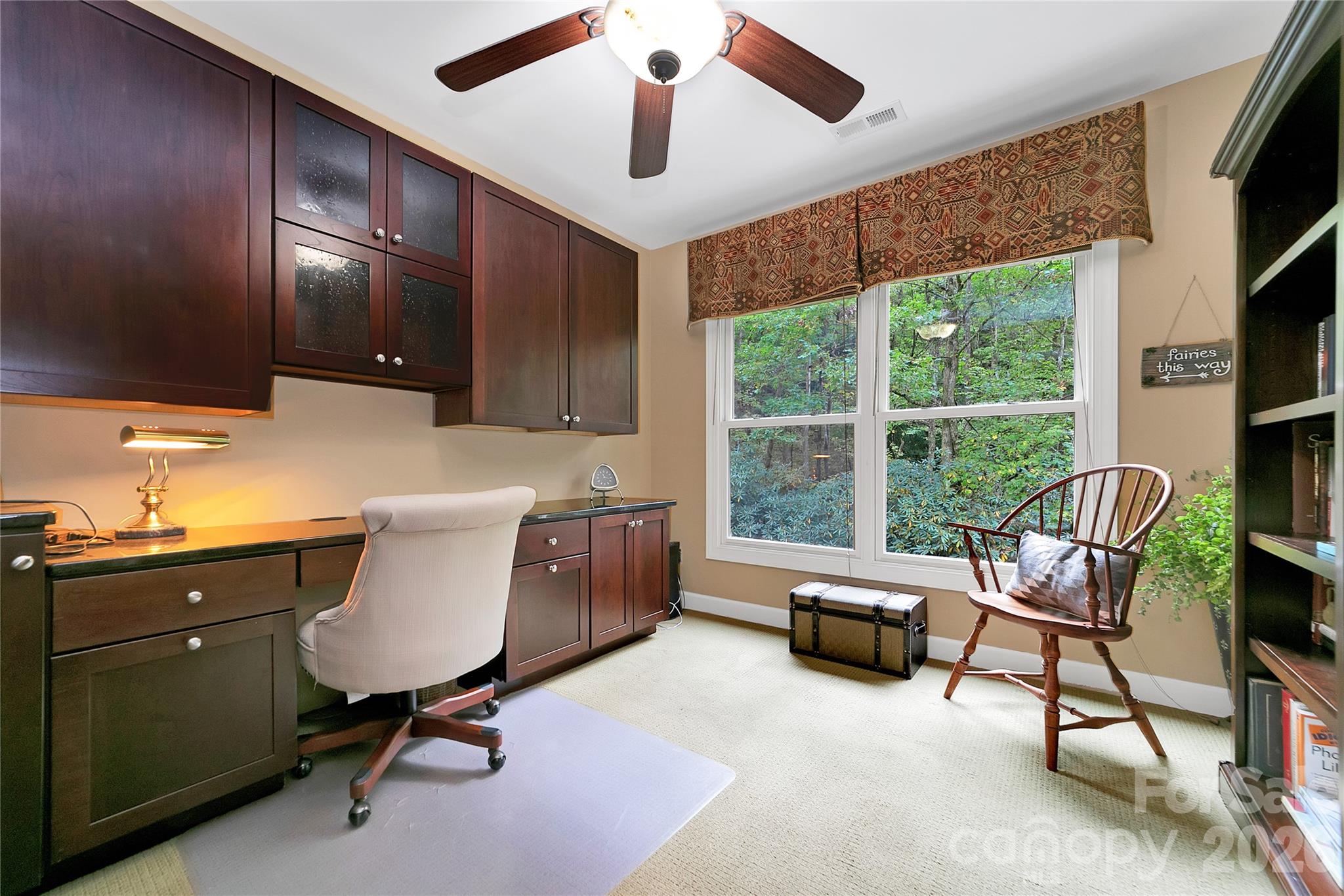 923 Ugugu Drive Property Photo 39