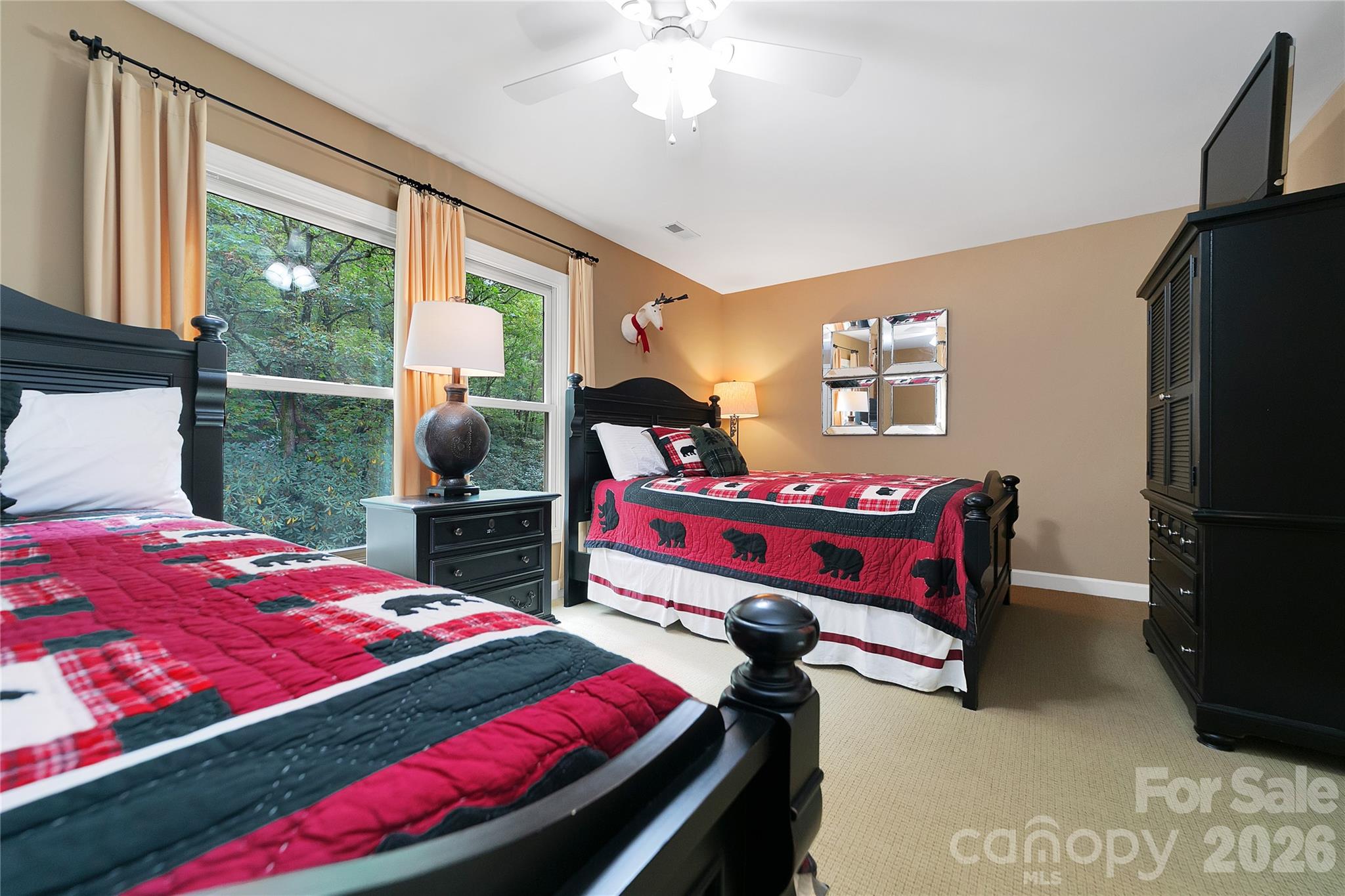 923 Ugugu Drive Property Photo 40