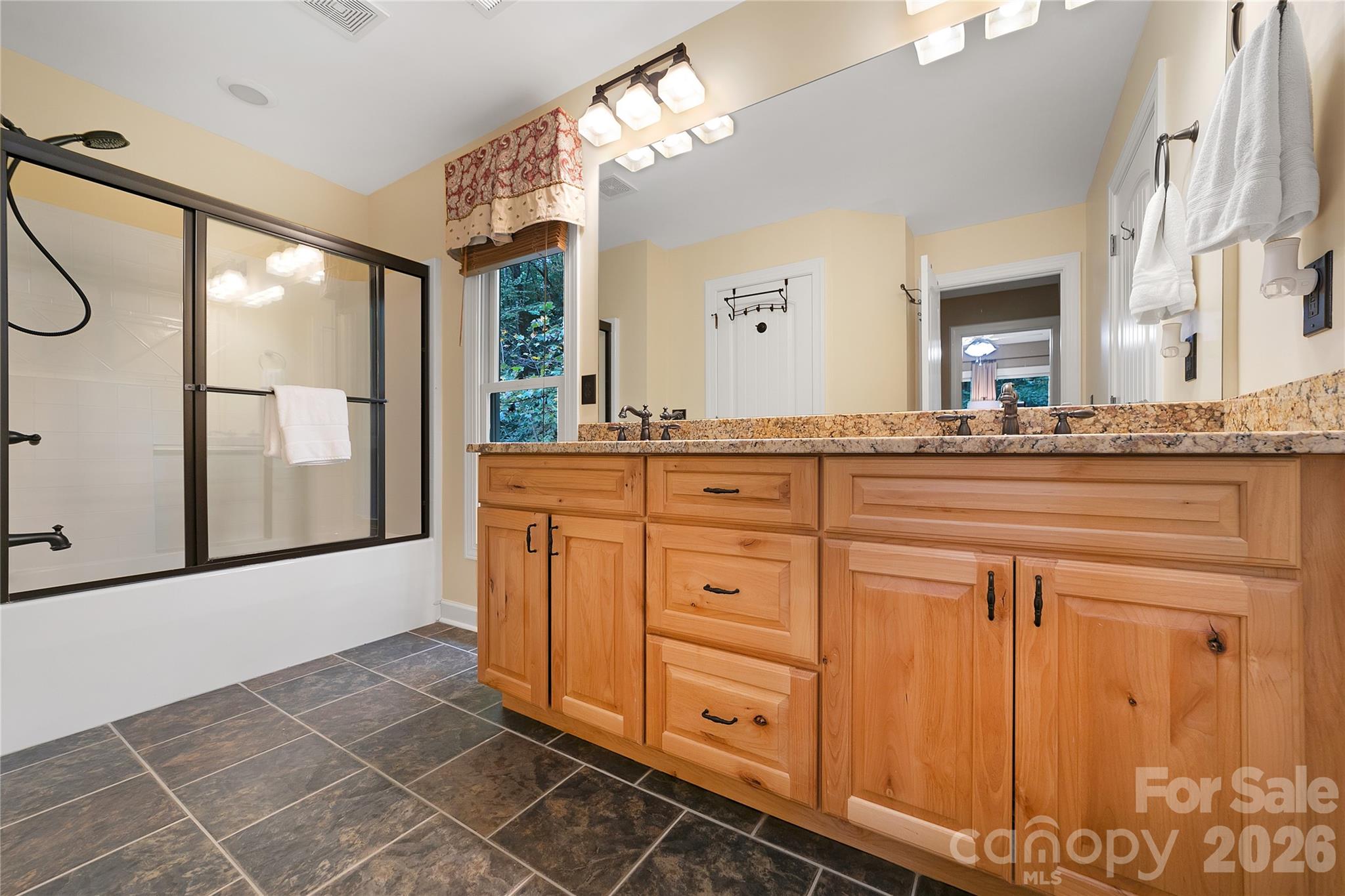 923 Ugugu Drive Property Photo 45
