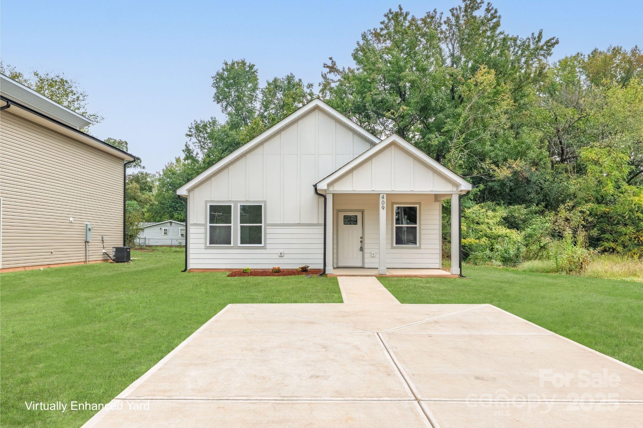 409 E Henderson Street Property Photo 2