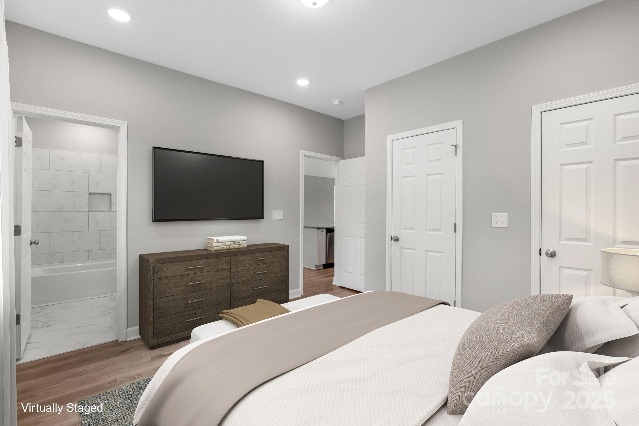 409 E Henderson Street Property Photo 14