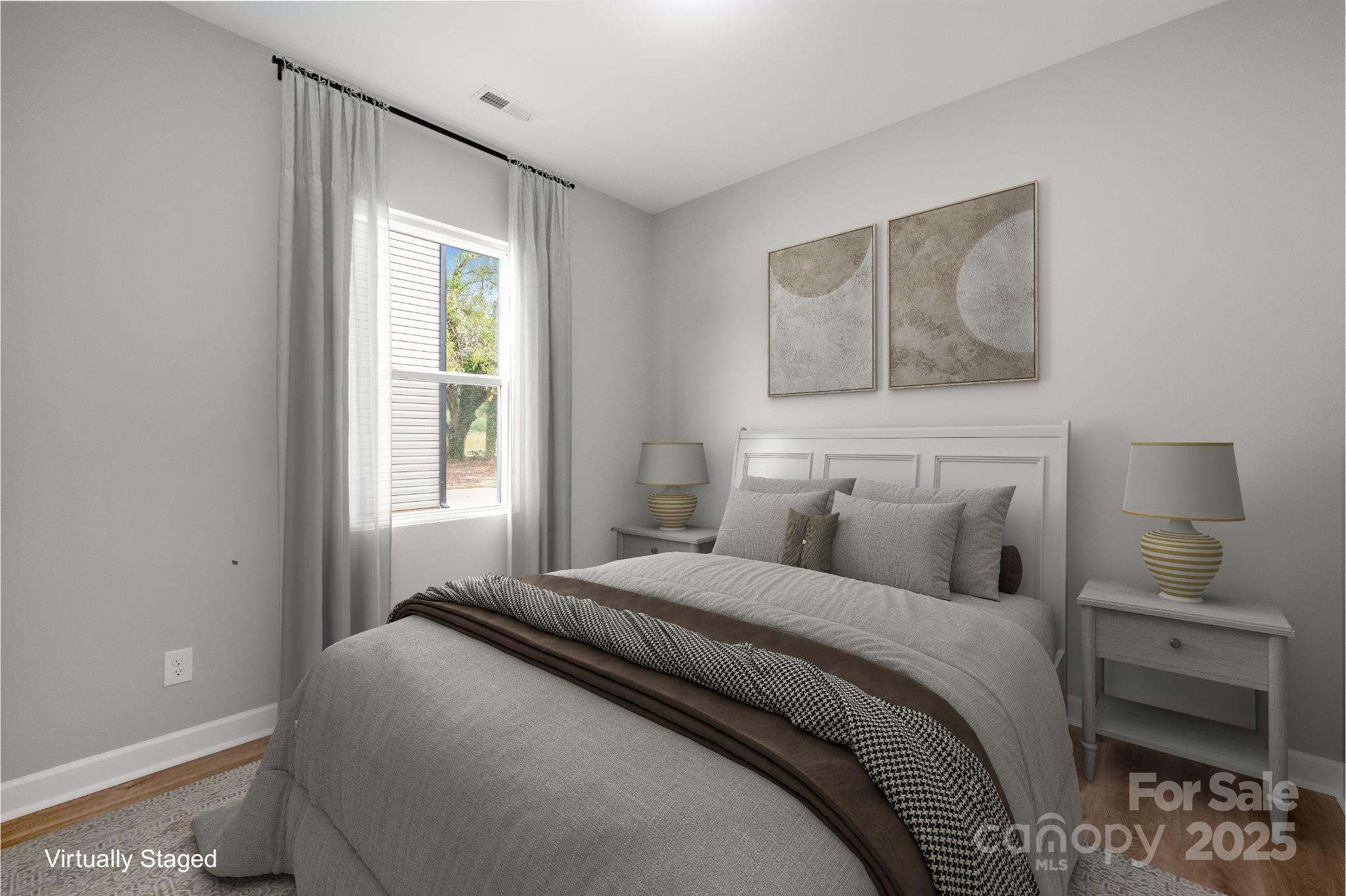 409 E Henderson Street Property Photo 16