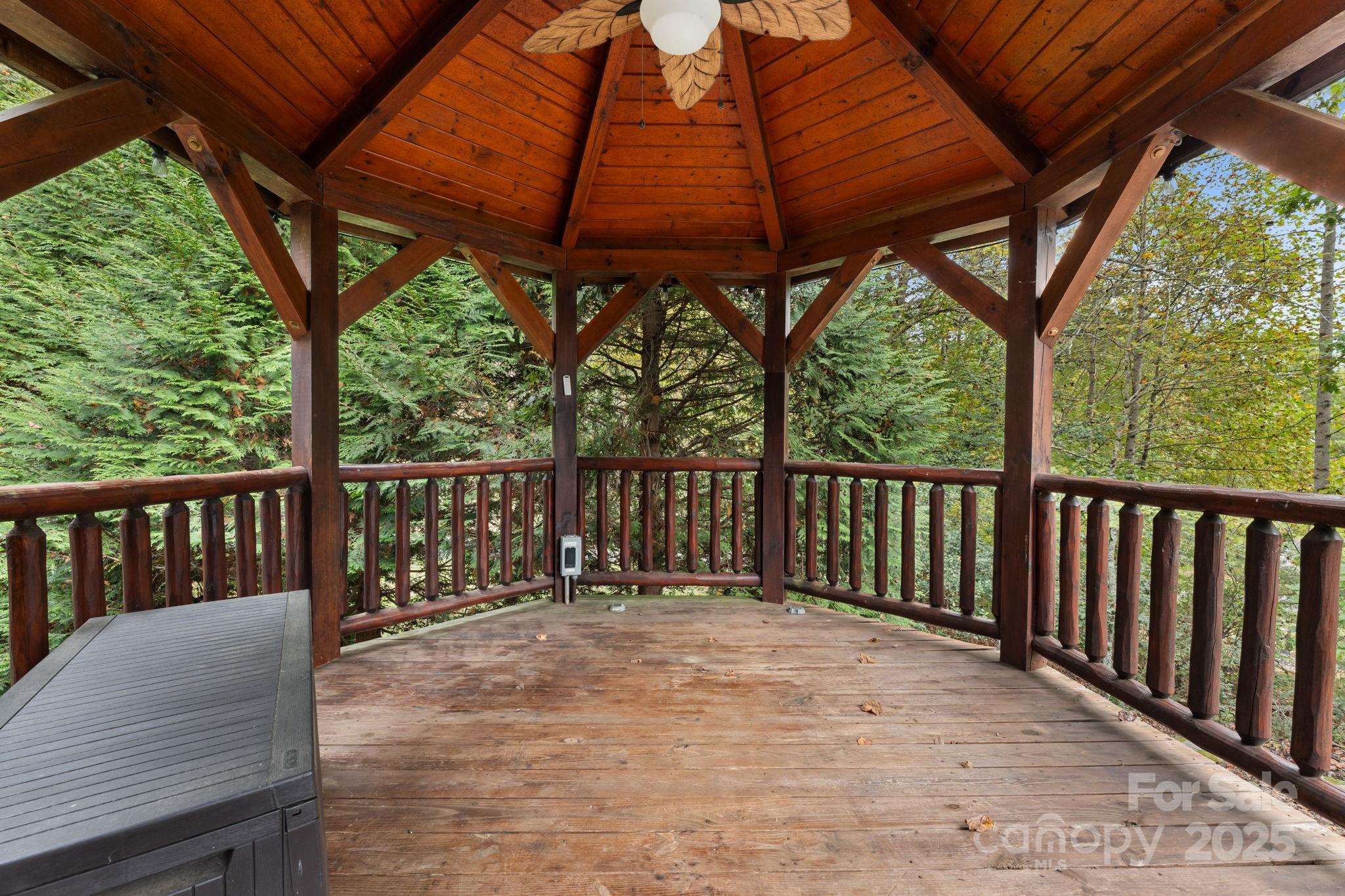 80 Slow Lane Property Photo 24