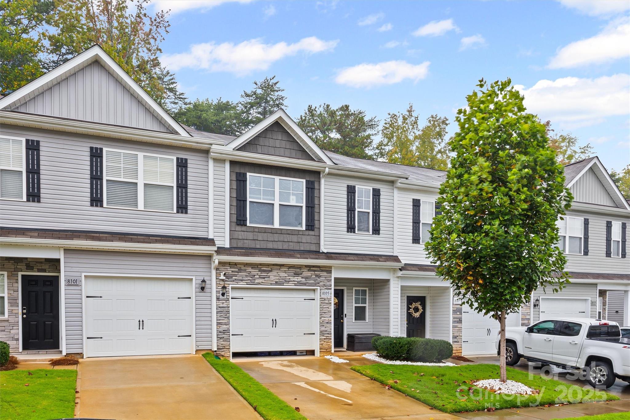 8105 Alderton Lane Property Photo 2