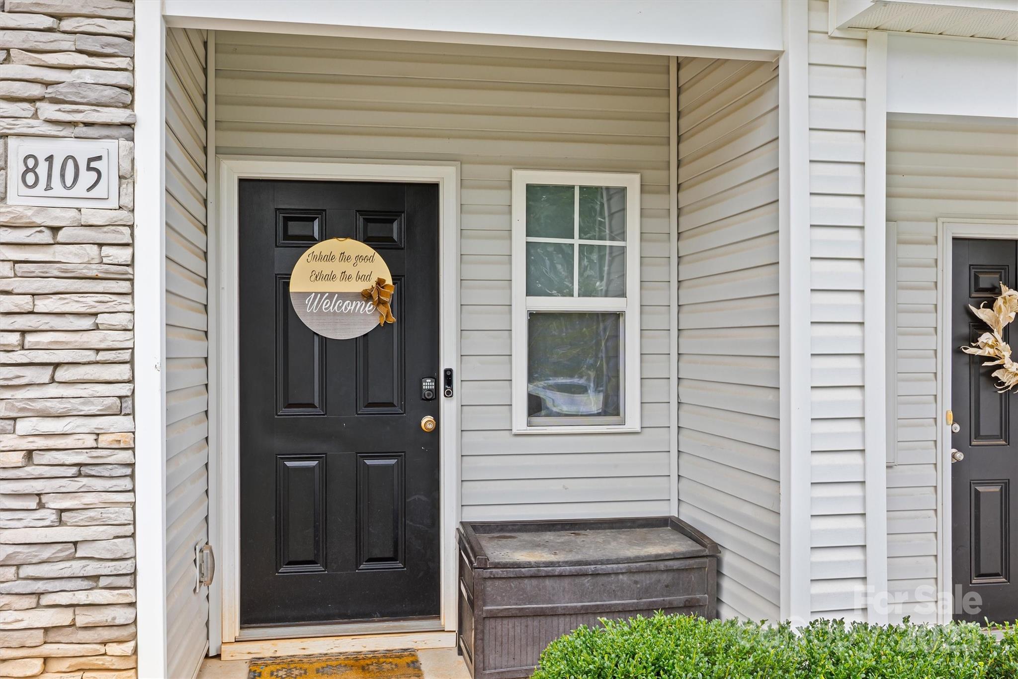 8105 Alderton Lane Property Photo 3