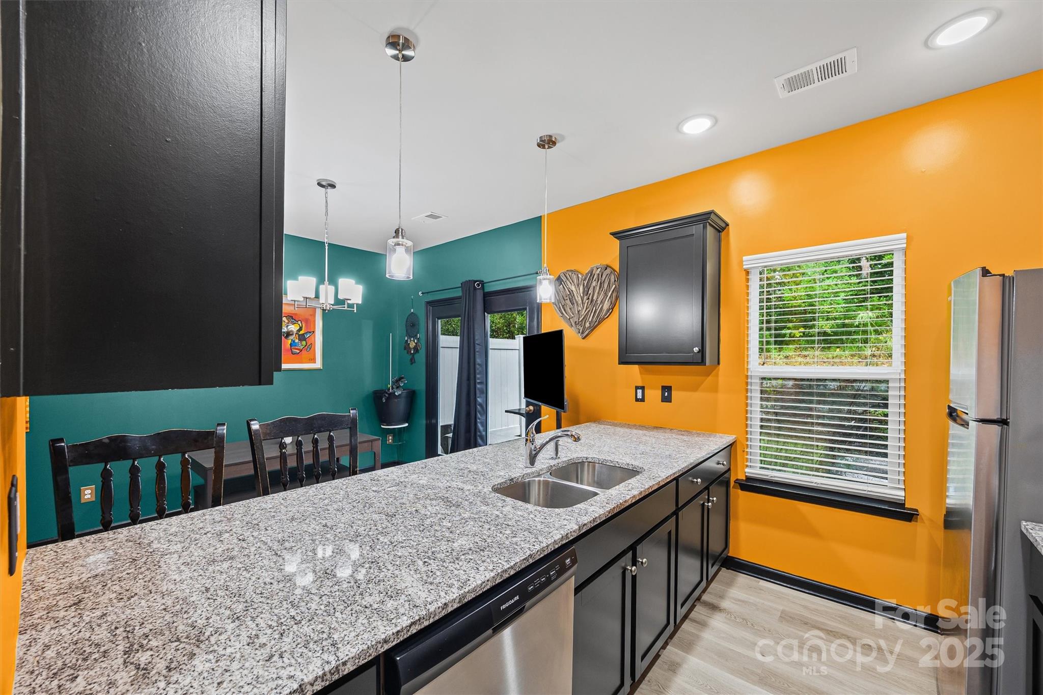 8105 Alderton Lane Property Photo 12