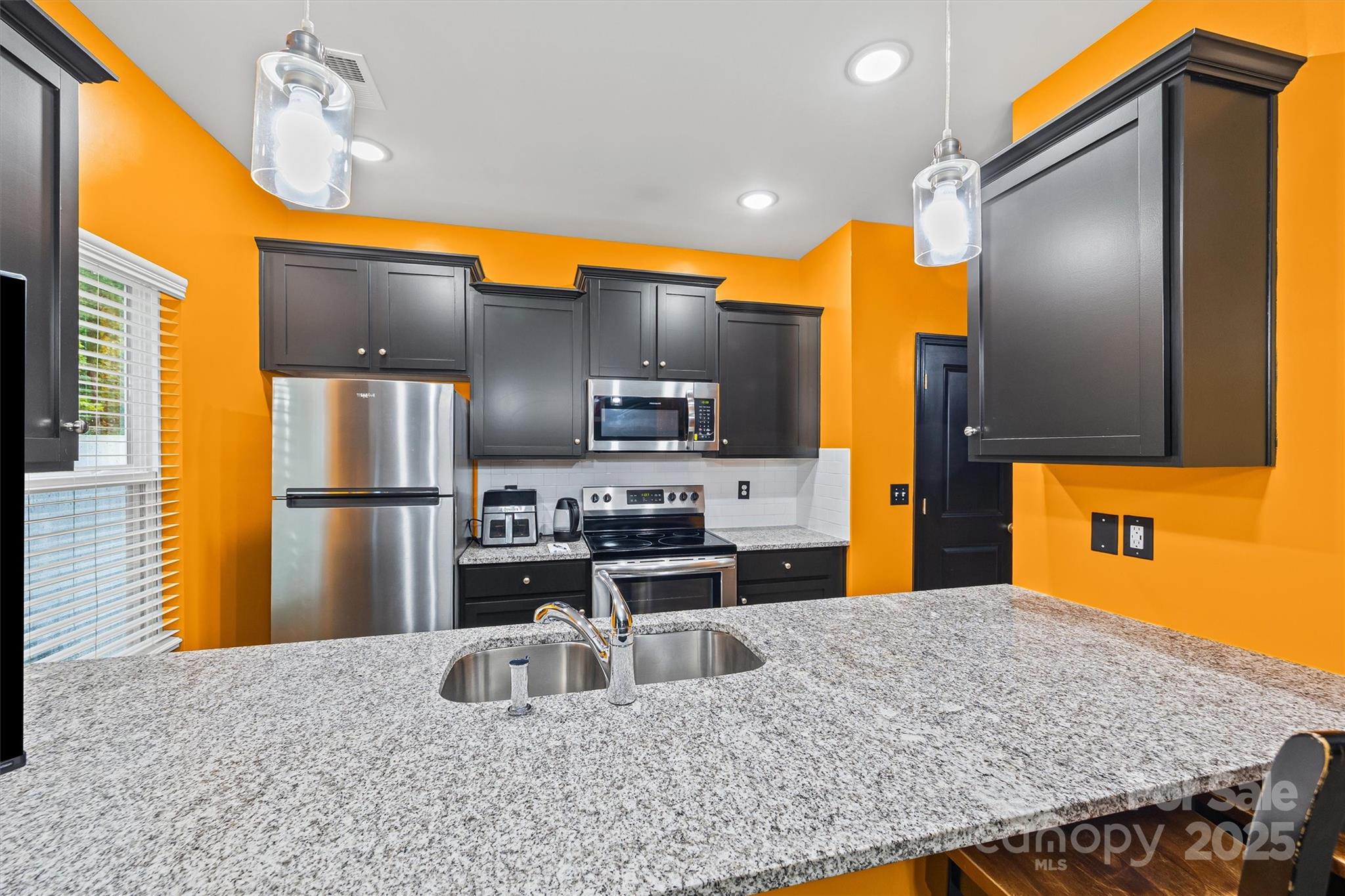 8105 Alderton Lane Property Photo 13