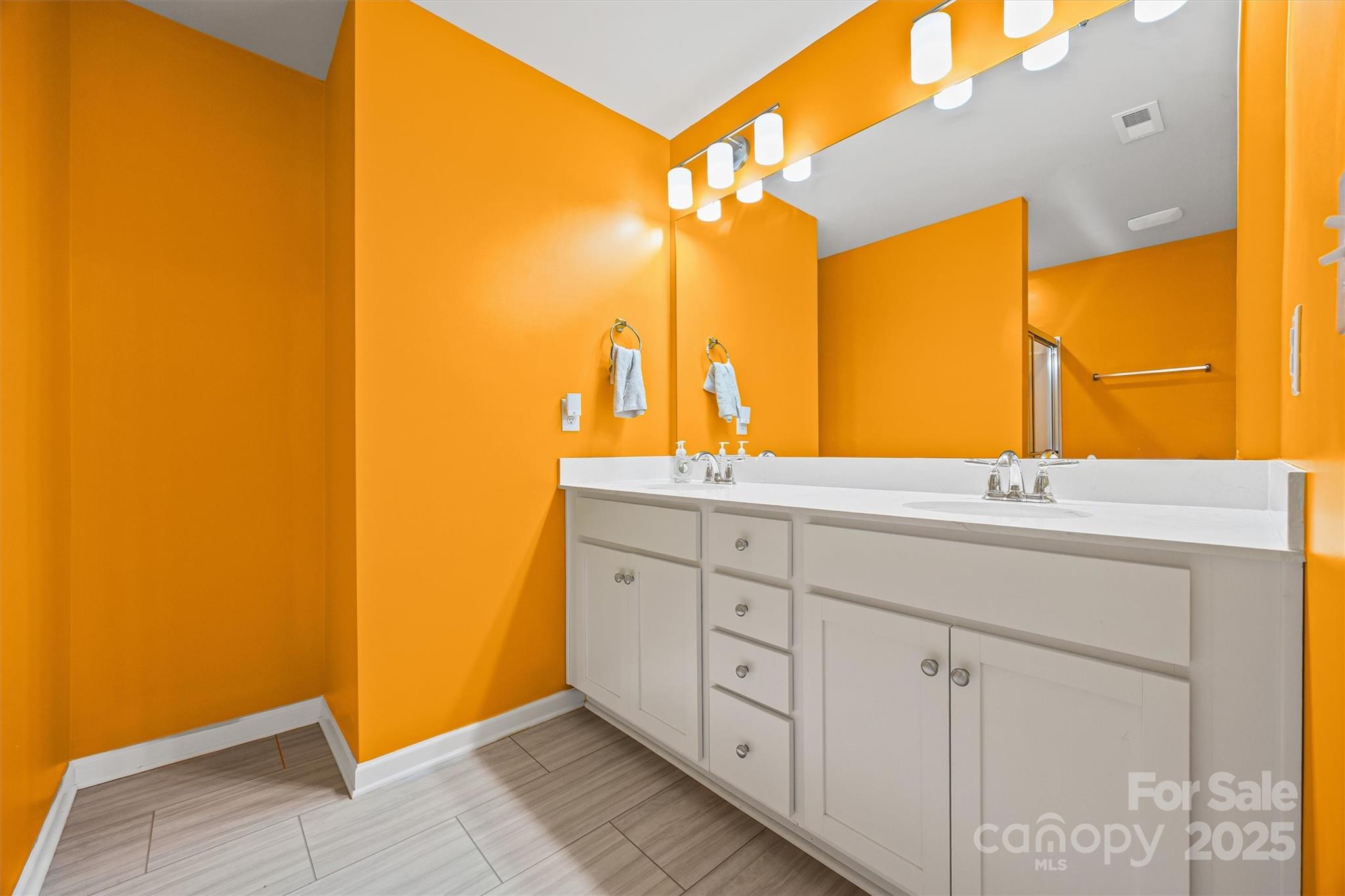 8105 Alderton Lane Property Photo 19