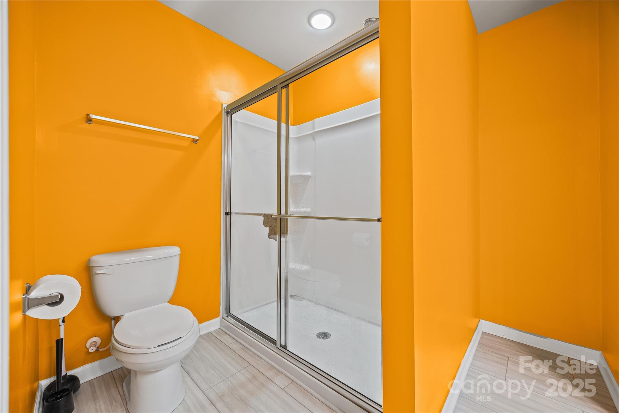 8105 Alderton Lane Property Photo 20