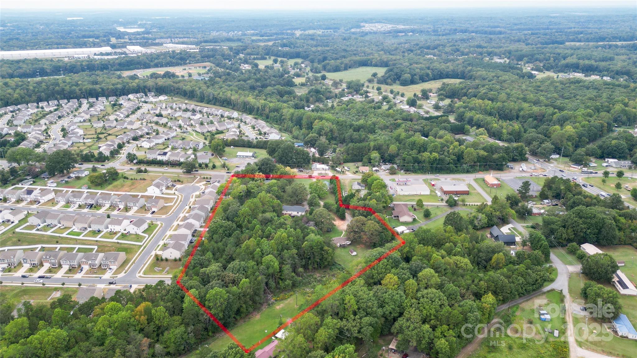 2209 Charlotte Highway Property Photo 4