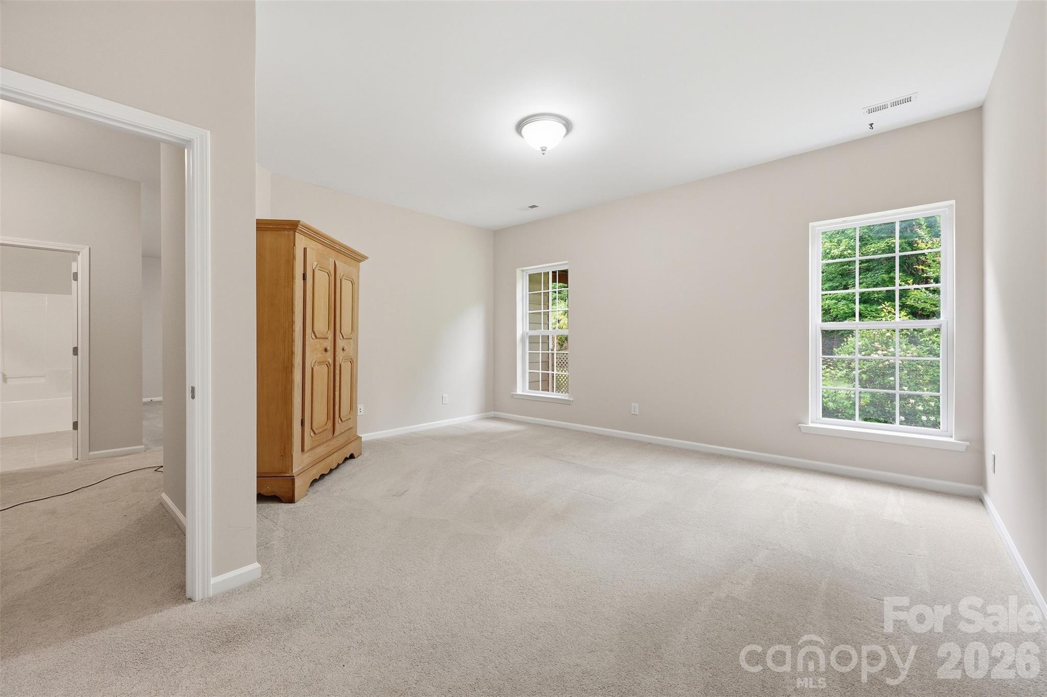 878 Treasure Court Property Photo 33