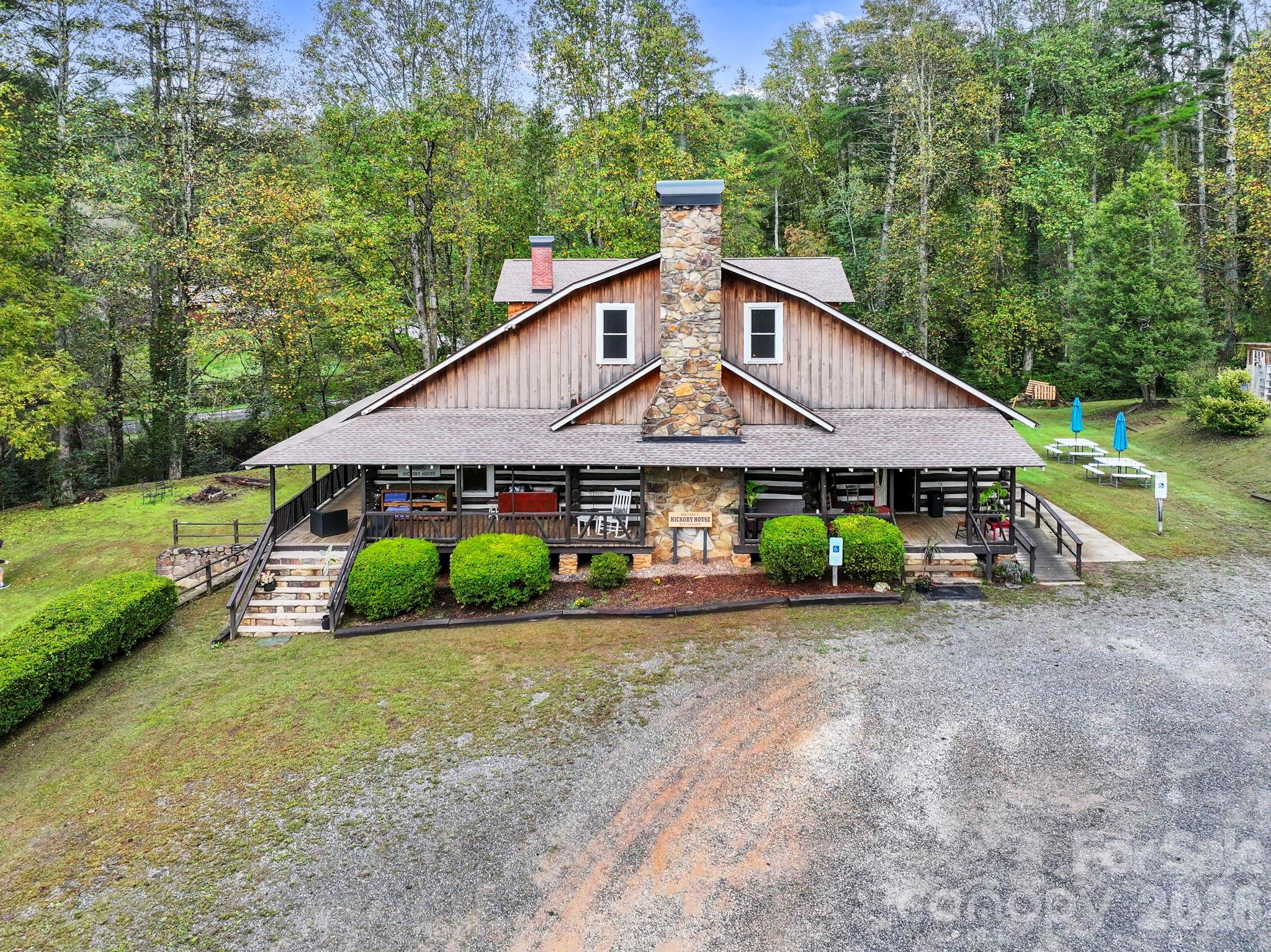 1196 N Country Club Road Property Photo 43