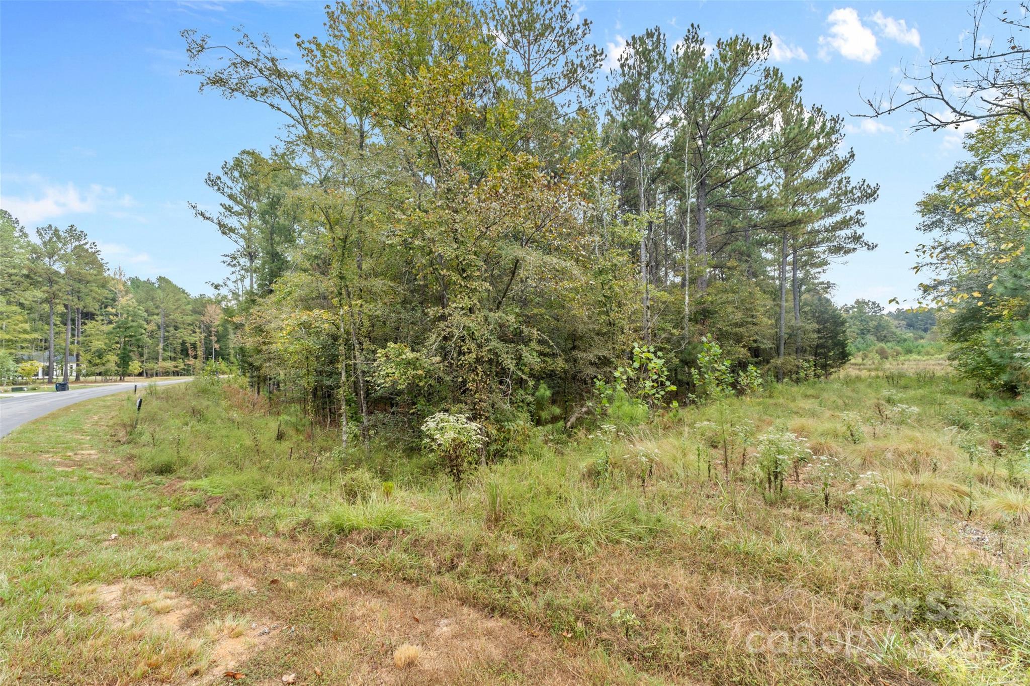8090 Gulf Creek Road Property Photo 11