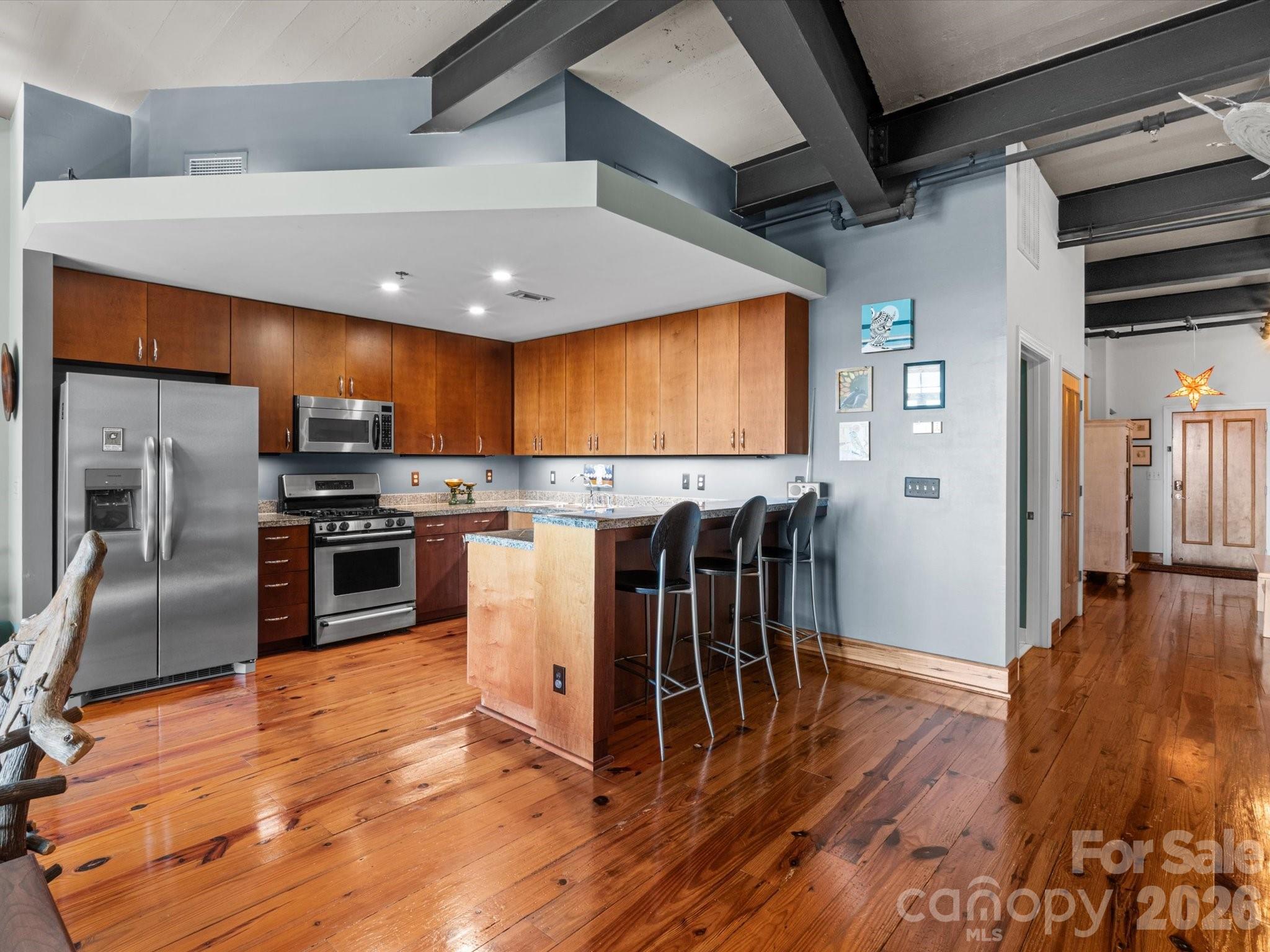 100 Coxe Avenue 306 Property Photo 18